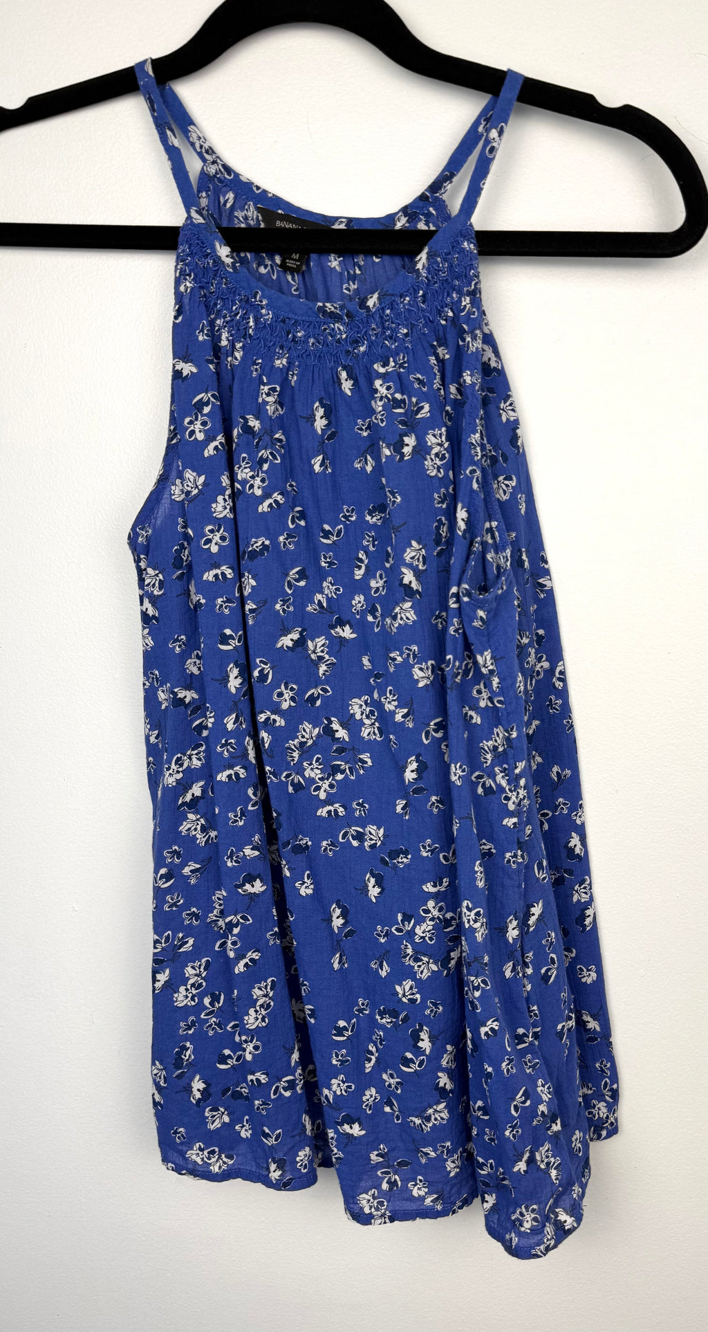 100% Cotton Banana Republic Floral Tank Top at Blue Sparrow Shop on hanger