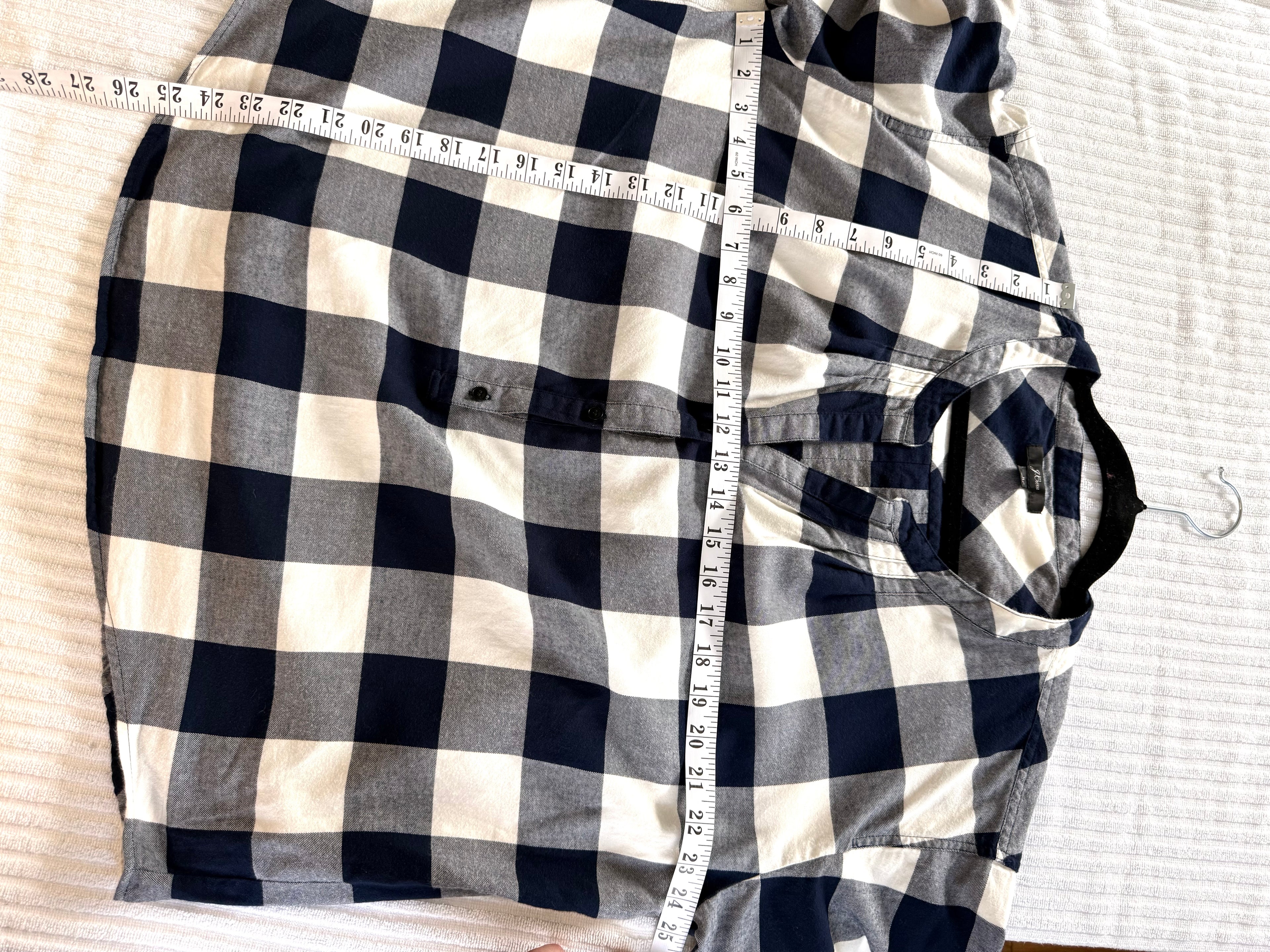 100% Cotton J Crew Buffalo Plaid Top | Size L measuring 48" bust and 25" length