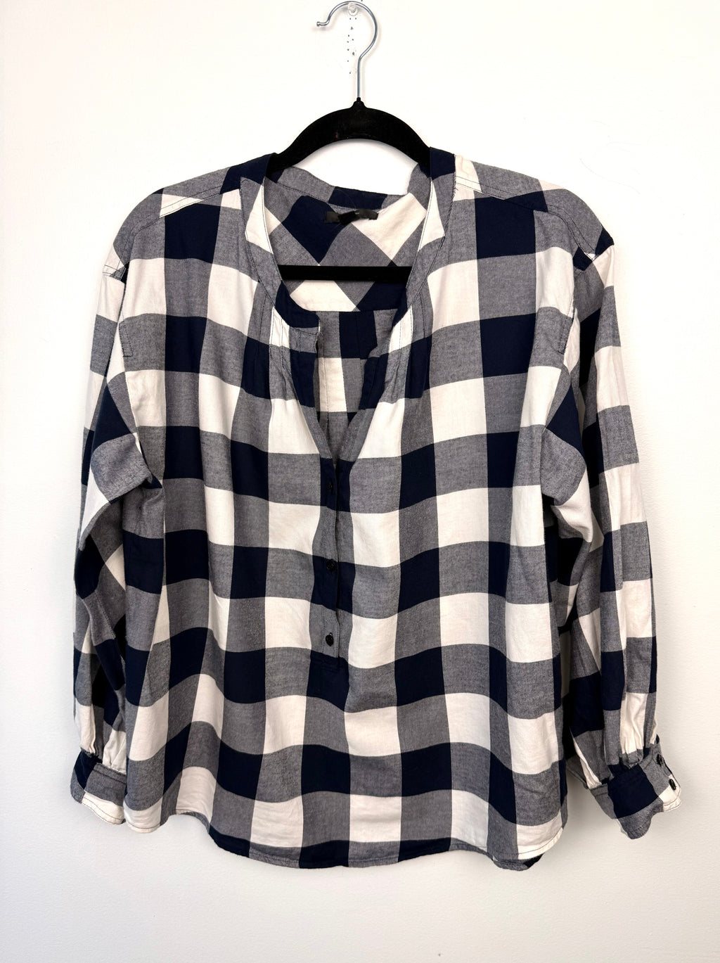  100% Cotton J Crew Buffalo Plaid Top | Size L on hanger