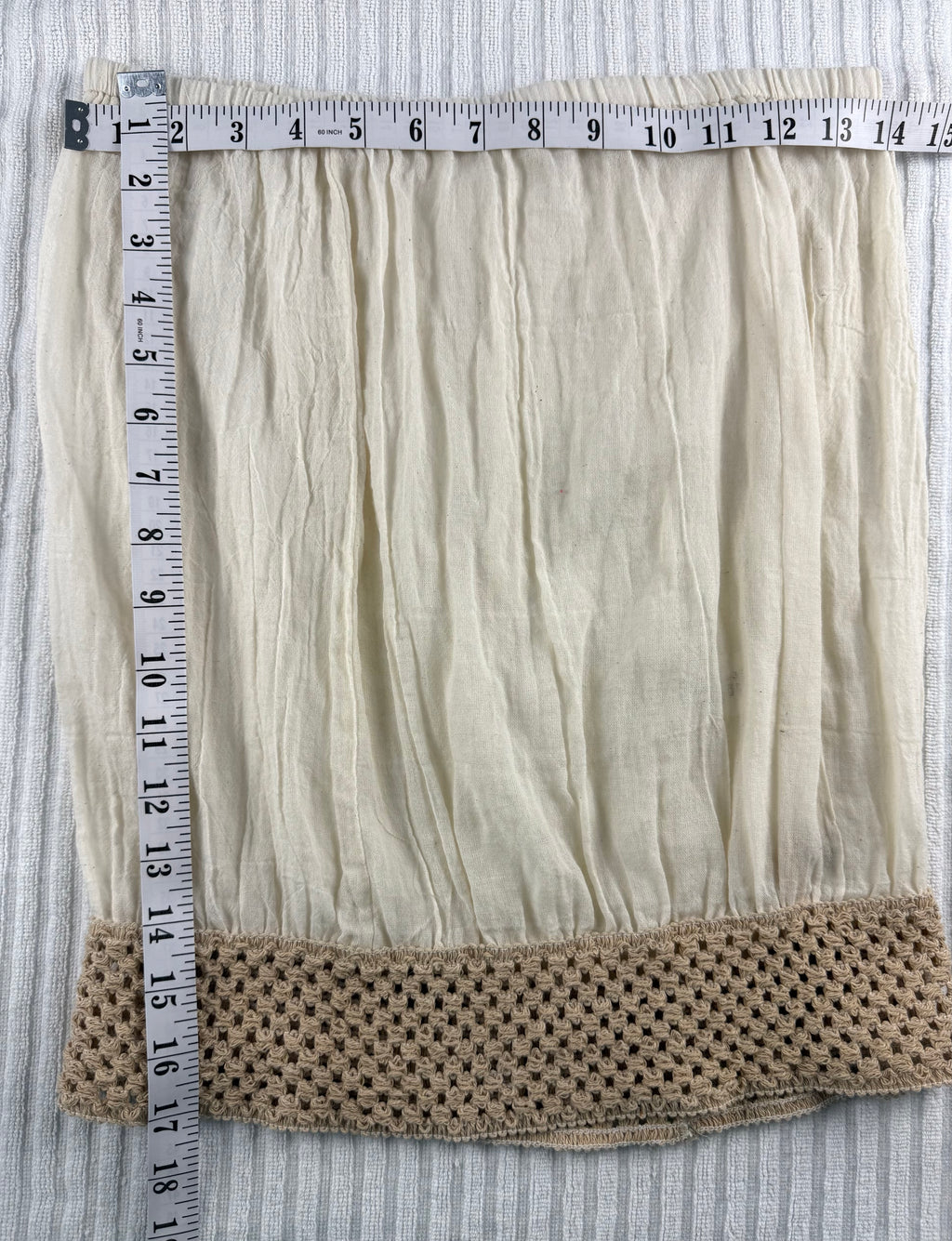 100% Cotton Made in USA Crochet Waistband Top | One Size  at Blue Sparrow Shop measuring 28" bust and 17" bust to hem 