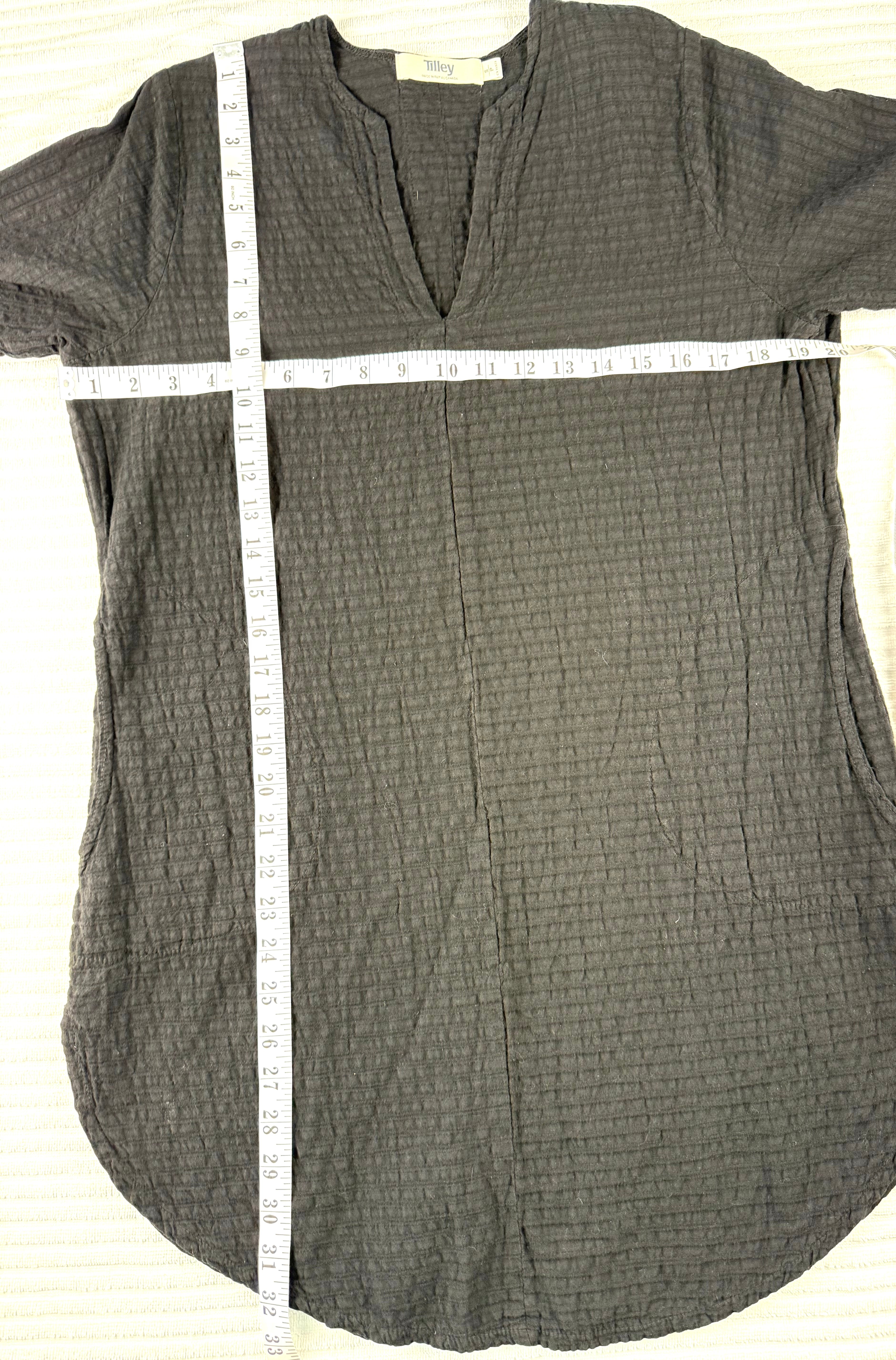 100% Cotton Tilley — Made in Canada Black Gauze V-Neck Tunic, Size S/P at Blue Sparrow Shop  measuring 32" shoulder to hem and 40" bust 