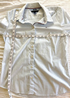 100% Cotton Tommy Hilfiger Classic Button Front Shirt | Size M measuring 38" bust and 24" length