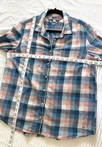 100% Cotton Tommy Hilfiger Plaid Shirt | Size M measuring 40" bust and 26" length