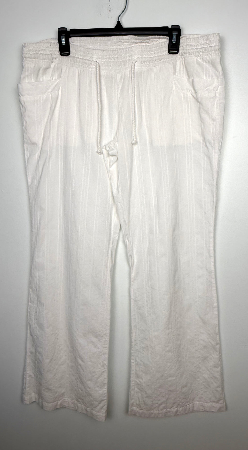 100% Cotton  Wide-Leg Beach Pants | Size XL  at Blue Sparrow Shop Resale  on hanger