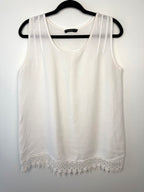 100% Linen Made in Italy Lungo L'Arno Sleeveless Top | Size L at Blue Sparrow Shop on hanger