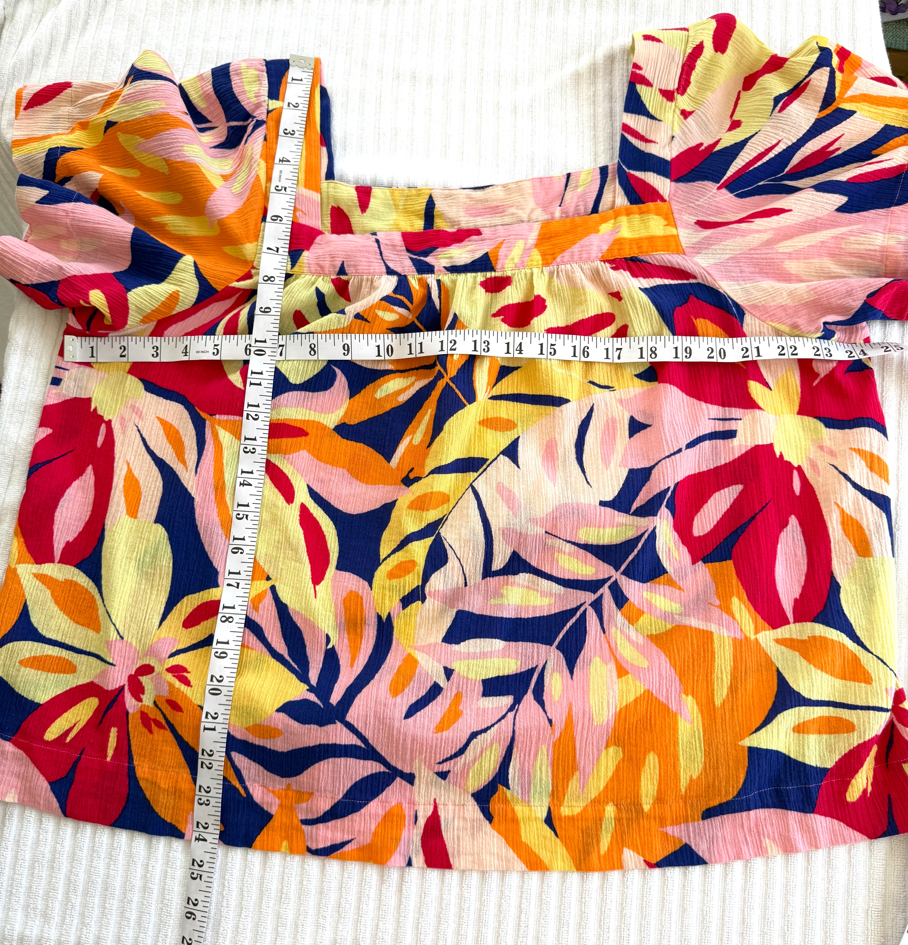 100% cotton summer blouse in size 1x at Blue Sparrow Shop - cottagecore style measuring 48" bust and 24" shoulder to hem