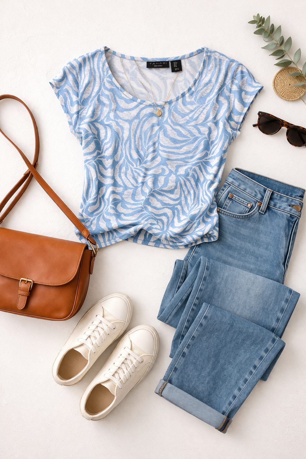 Tahari 100% Linen Top | Size S at Blue Sparrow Shop lifestyle photo with jeans