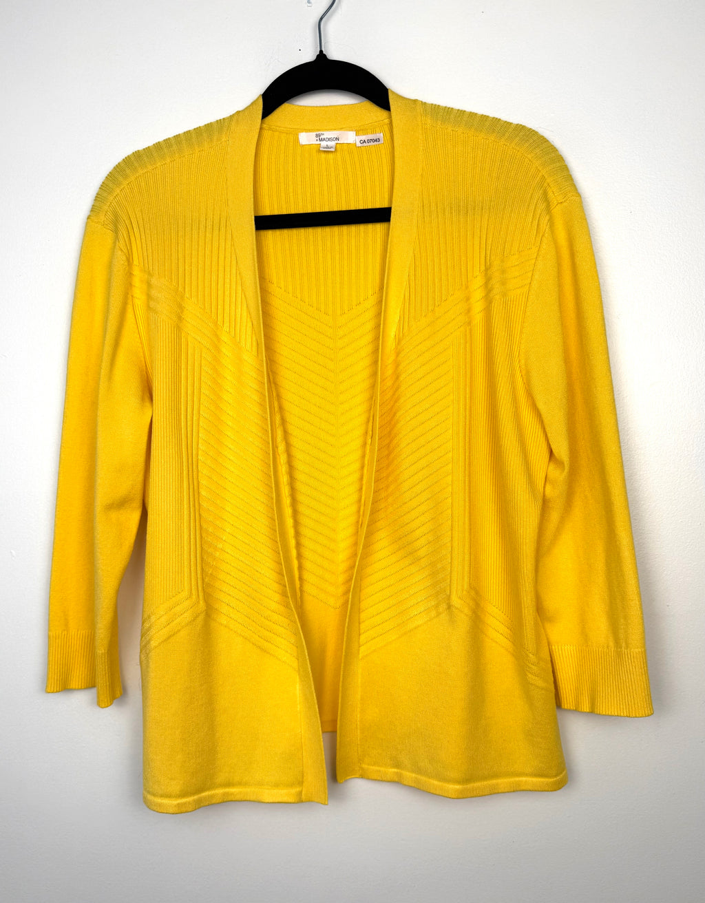 89th + Madison yellow open front cardigan women medium lightweight spring layering piece