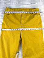 98% Cotton Melanie Lyne Wide-Leg Crop Pants | Size 8 at Blue Sparrow Shop  measuring 32" waist and 38" hips 