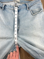 Abercrombie & Fitch Curve Love high rise mom jeans light wash distressed denim  12" rise