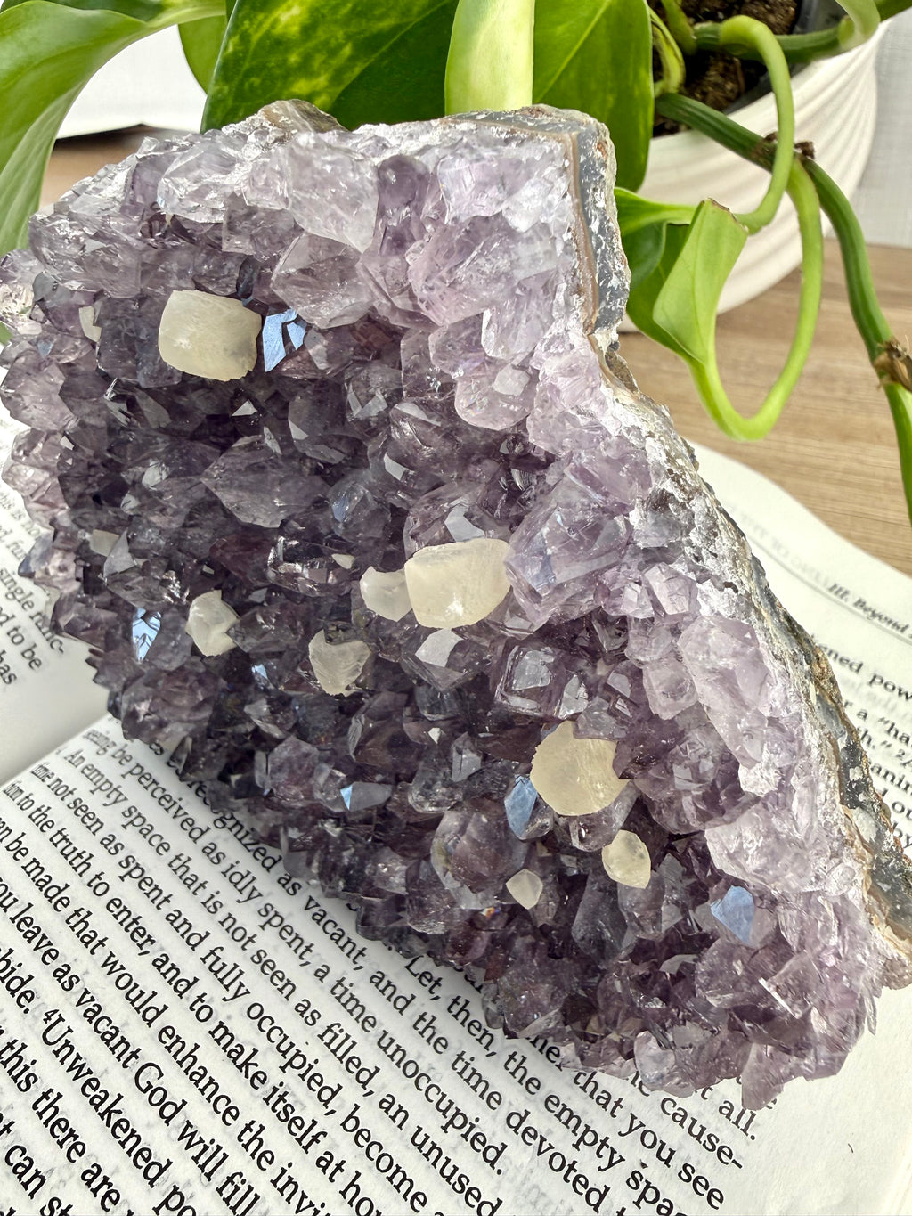 Amethyst cluster showing side view 