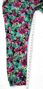Artisan Handmade Tropical Floral Print Loose-Leg Pants — Hibiscus & Palm | Size M / 8-10 at Blue Sparrow Shop  measuring 27" inseam 