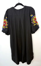 Halston women’s black embroidered dress size large back view