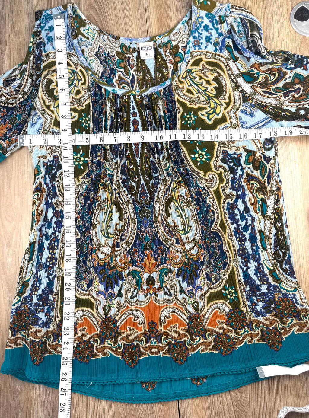 Bila bohemian paisley blouse- measuring 36" bust and 26" shoulder to hem sustainable fashion at Blue Sparrow Shop