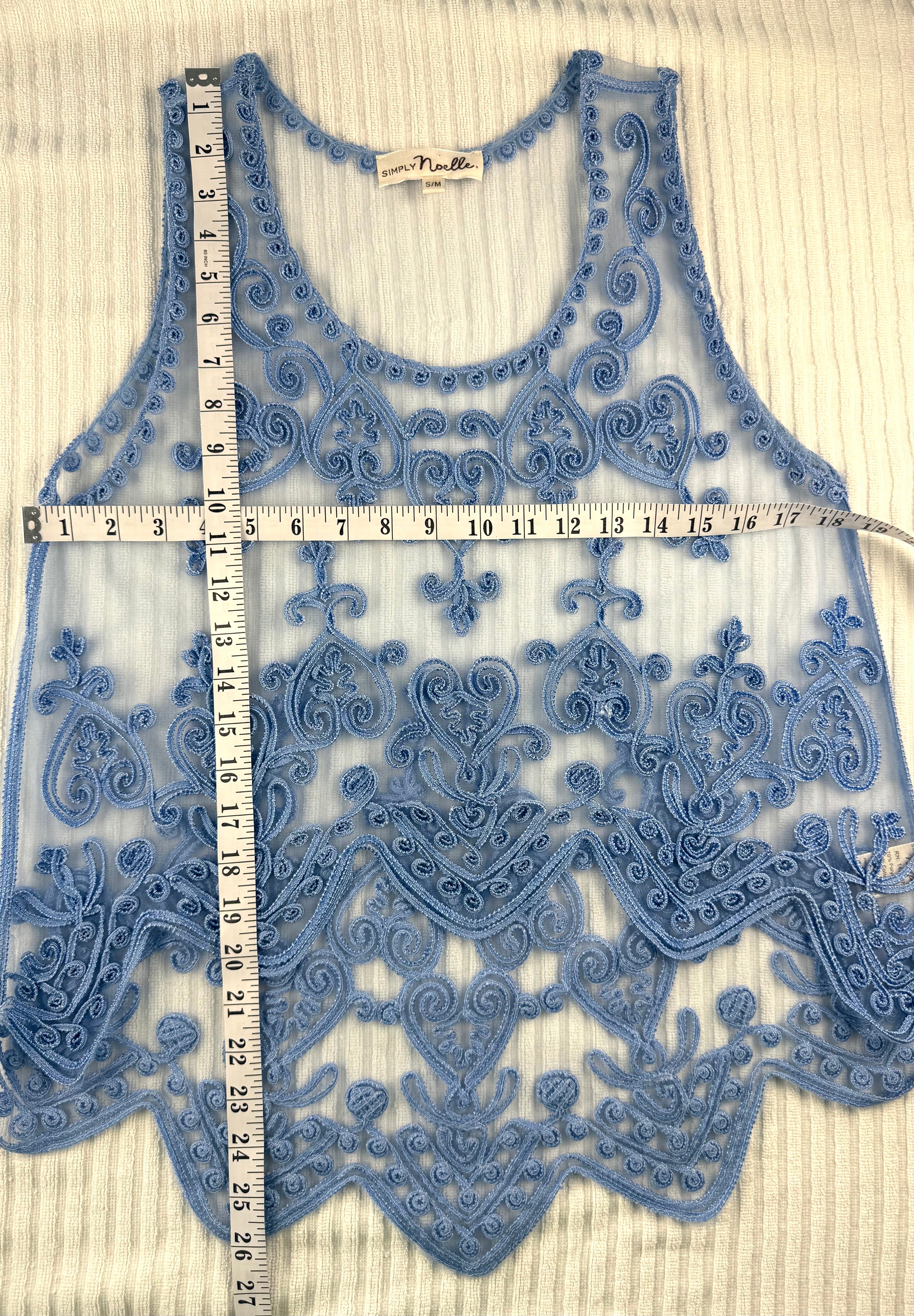 Boho Scrollwork Lace Overlay Cami Top | Size M at Blue Sparrow Shop Canadian Resale measuring 36" bust and 26" sholder to hem in back 20" shoulder to hem front 