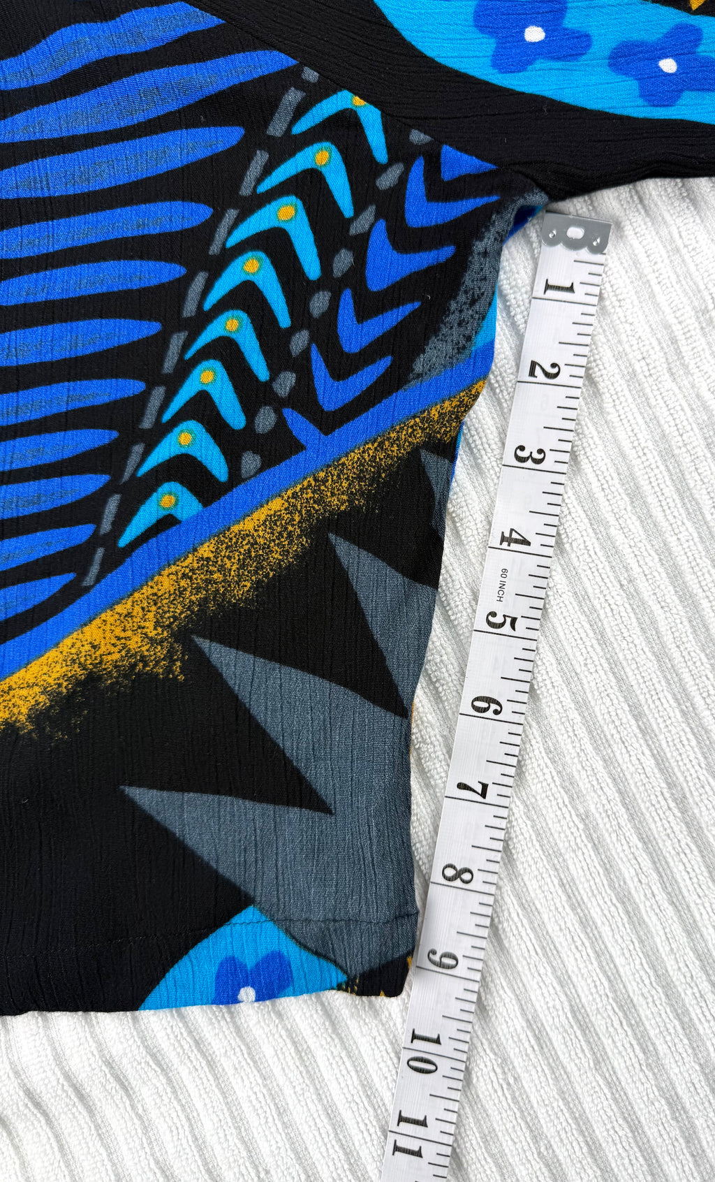 Bold Geometric Print Open Kimono Cardigan | Size M at Blue Sparrow Shop  measuring 9" sleeve