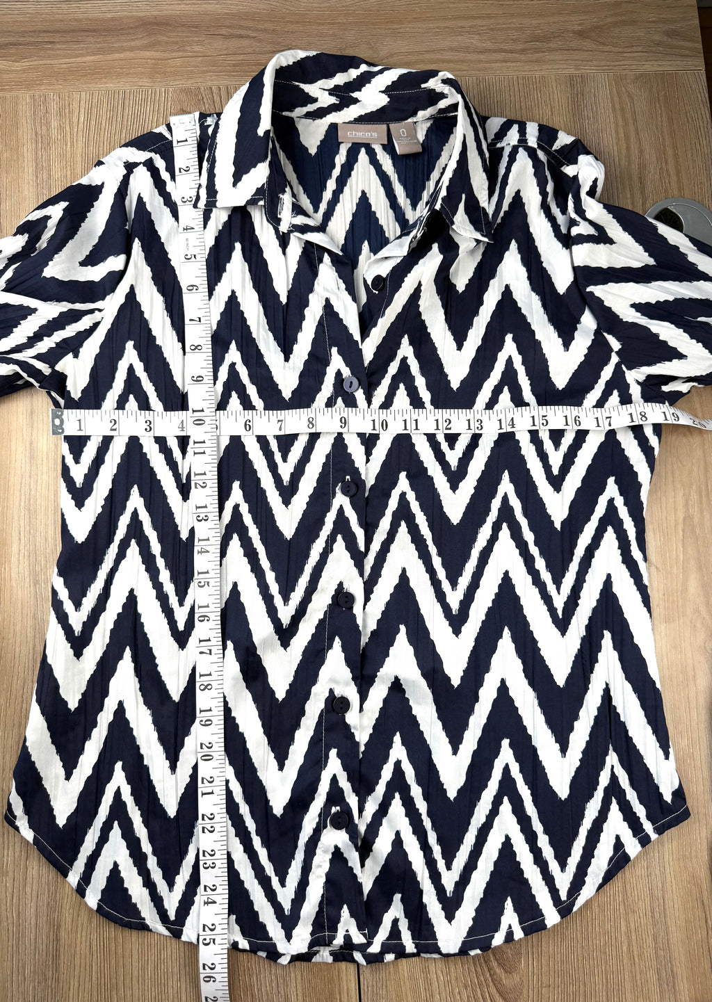 Chicos chevron patterned button front shirt measuring 38" bust and 25" shoulder to hem