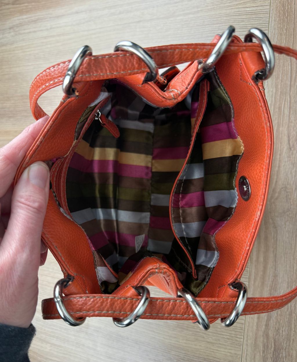 Clarks Orange Pebbled Leather Shoulder Bag showing section