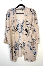 Cleo Universal Fit floral kimono cardigan women medium beige blue botanical open front lightweight workwear layer