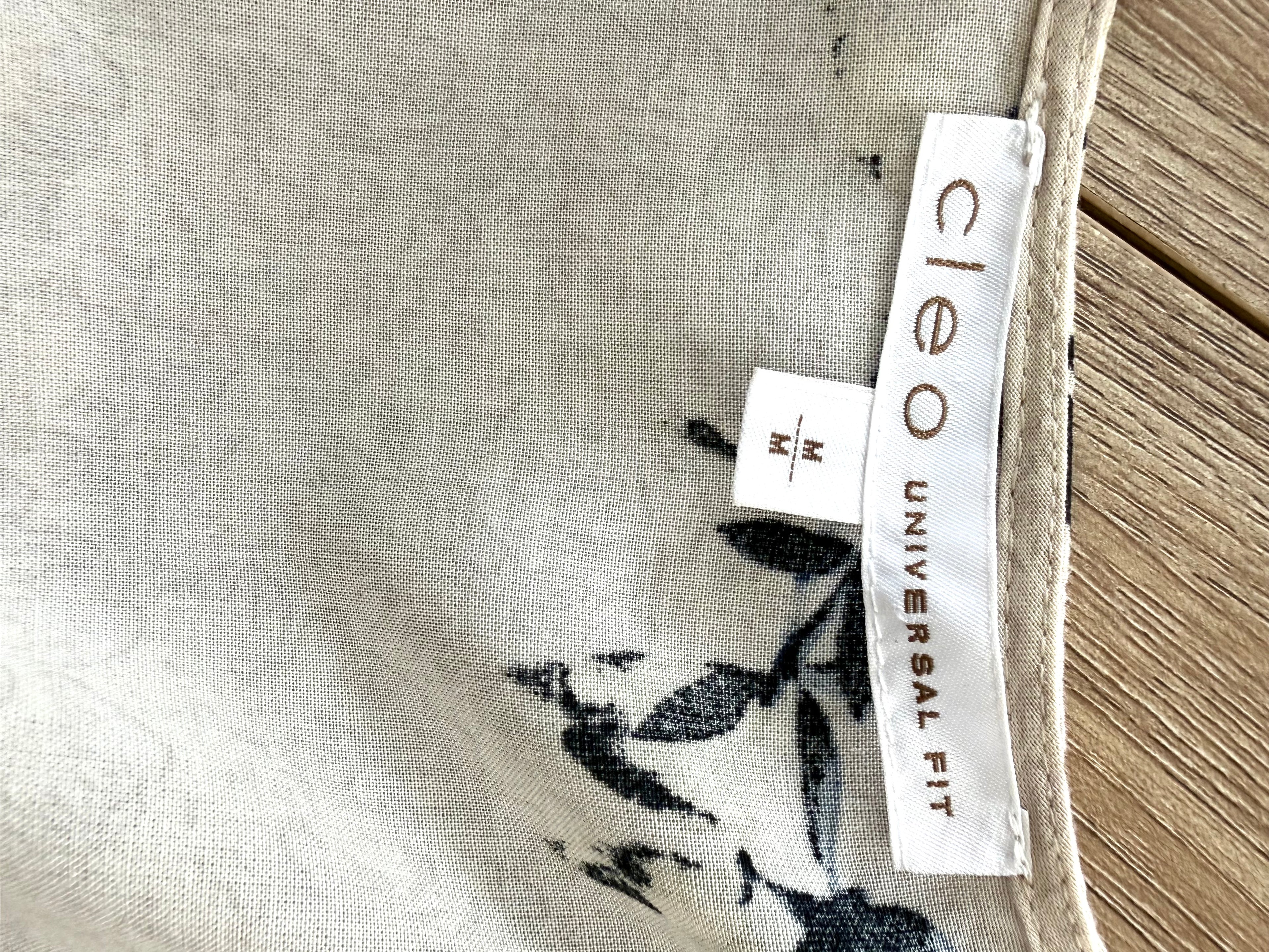 Cleo Universal Fit women medium label authentic floral kimono cardigan
