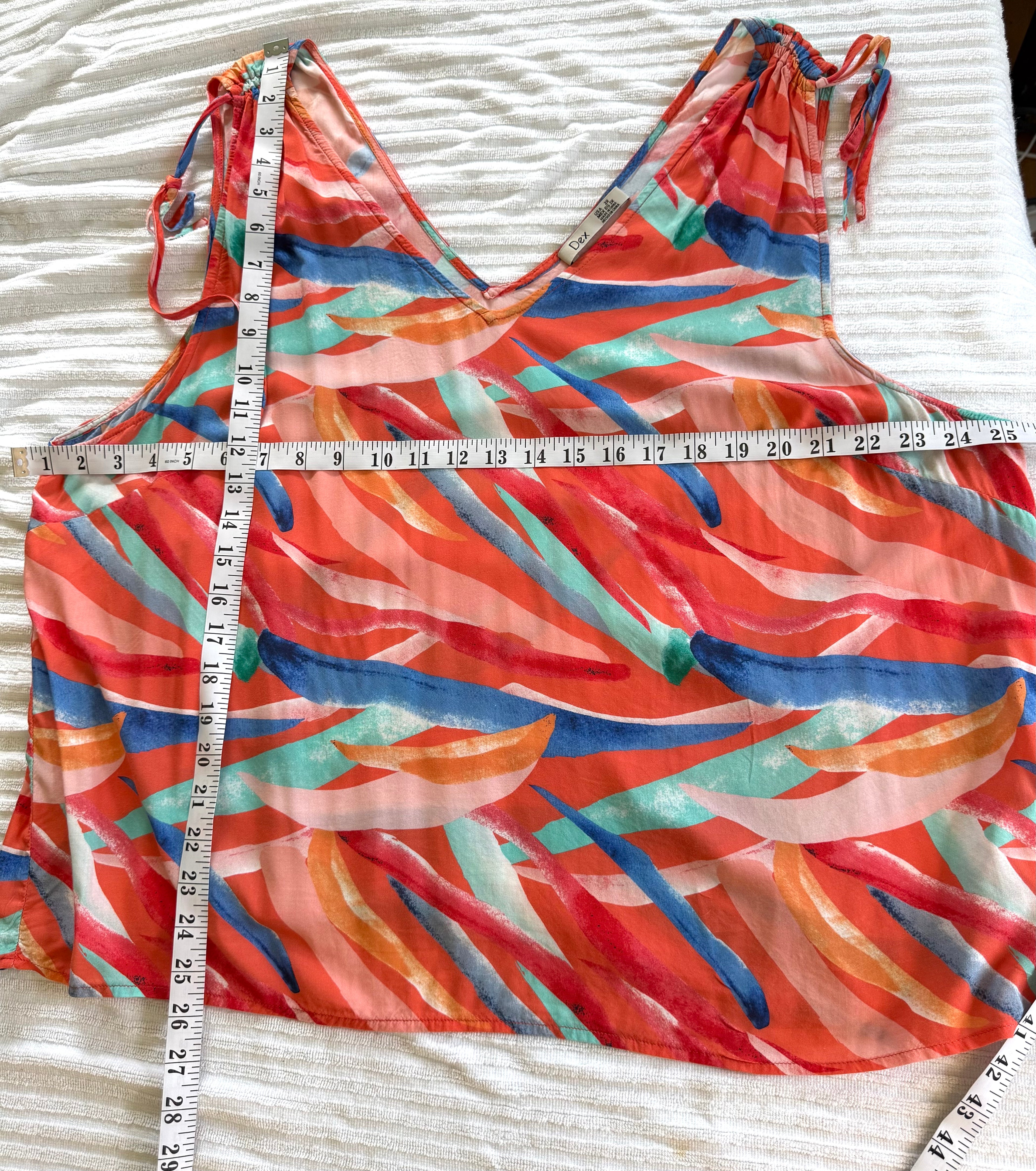 DEX Colourful Abstract Print Top | Size 2X measuring 50" bust and 26" length