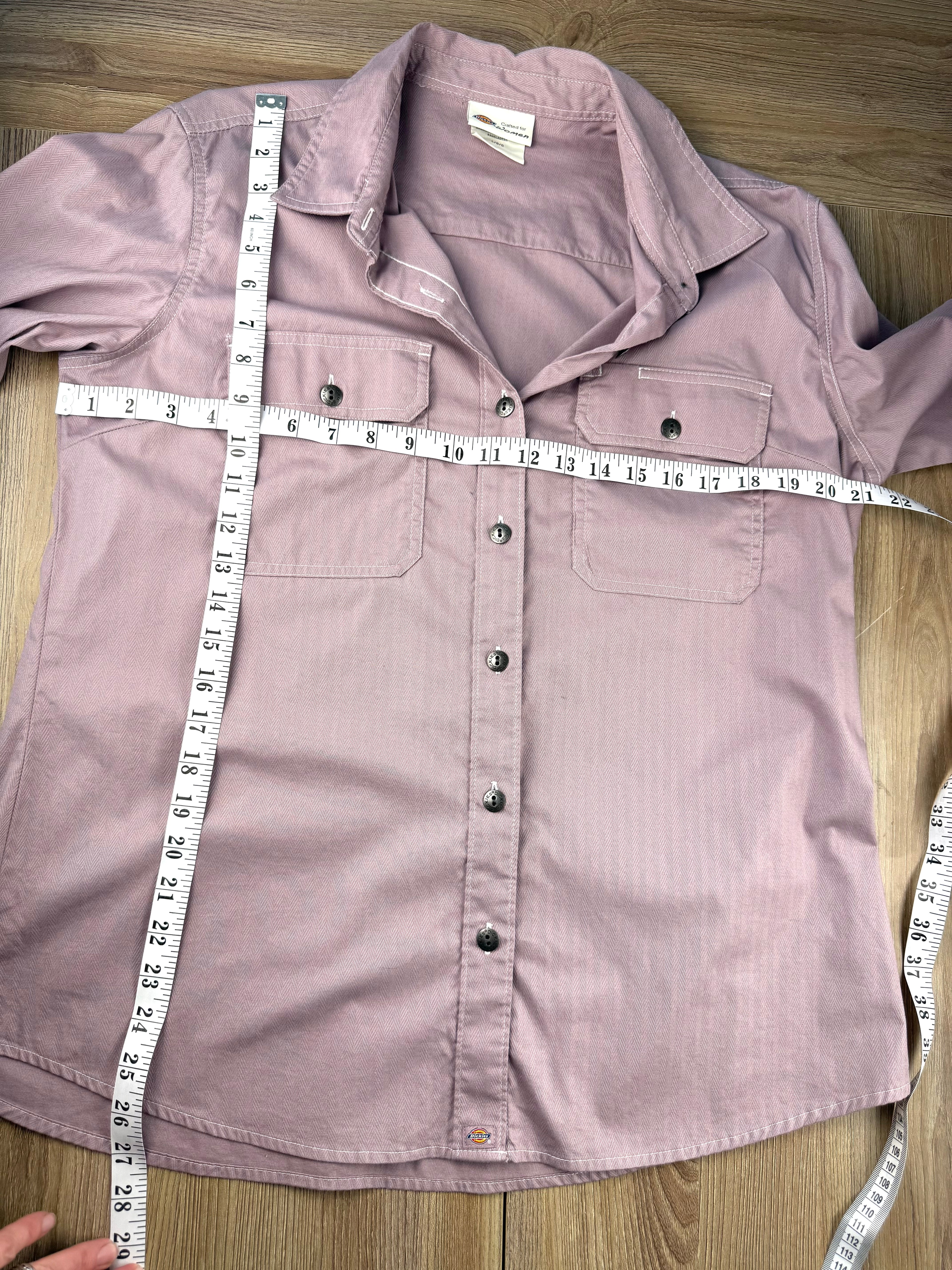 Dickies workshirt for women measuring 42" bust 26" shoulder to hem 