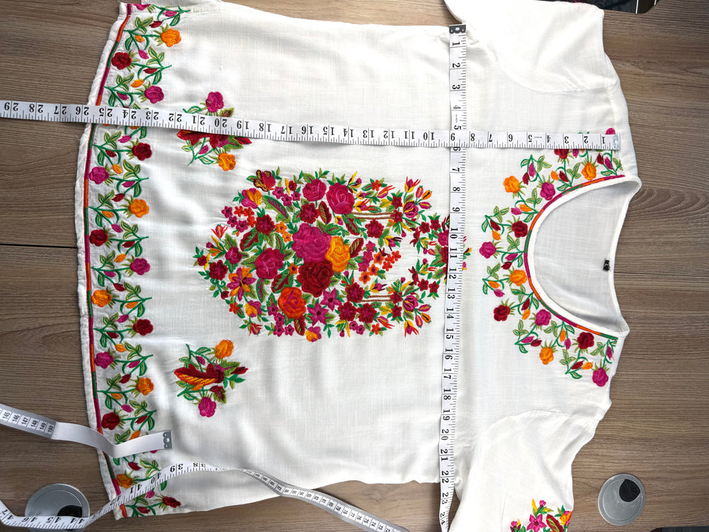 Embroidered Floral Tunic Blouse measuring 26" shoulder to hem and 44" bust