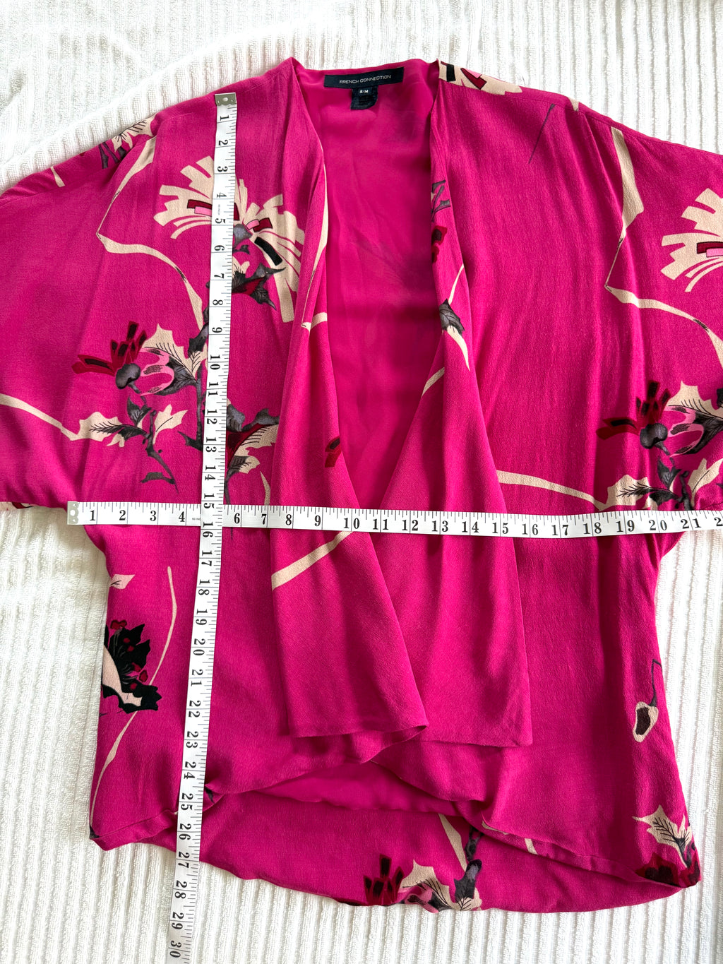 French Connection Floral Kimono | Romantic Boho Layering Piece at Blue Sparrow Shop measuring 42" bust and 27" shoulder to hem 
