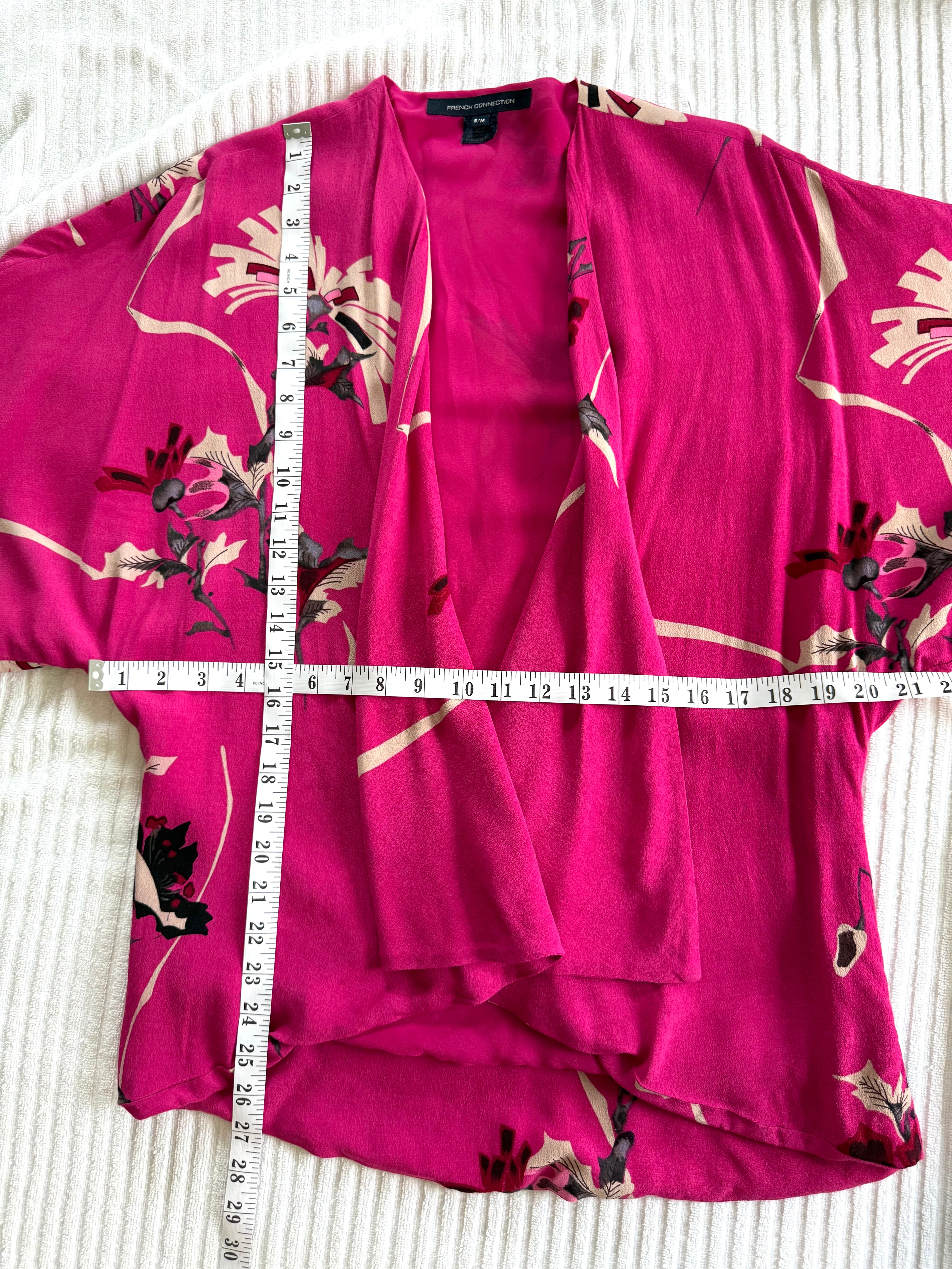 French Connection Floral Kimono | Romantic Boho Layering Piece at Blue Sparrow Shop measuring 42" bust and 27" shoulder to hem 