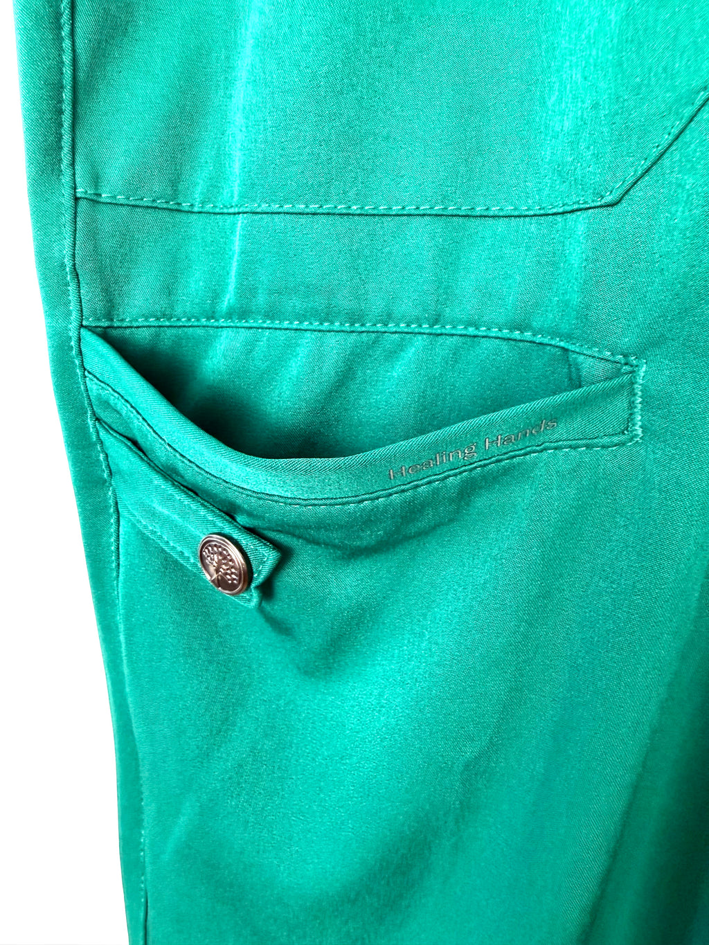 Front pocket detail on Healing Hands scrub pants / casual pants in kelly green 