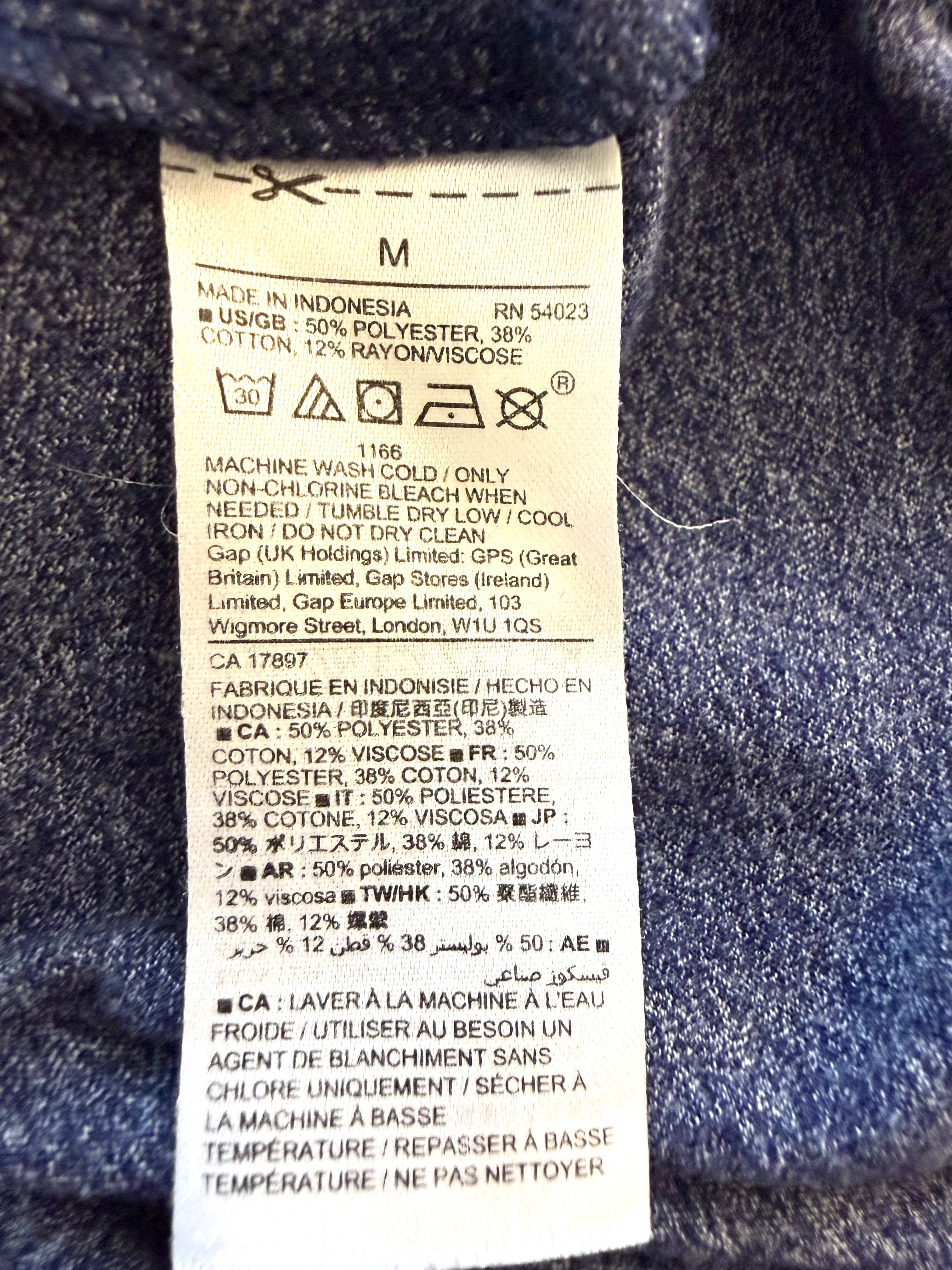 38% cotton inside label on GAP Knotted Universally Flattering T-Shirt Dress | Size M at Blue Sparrow Shop 