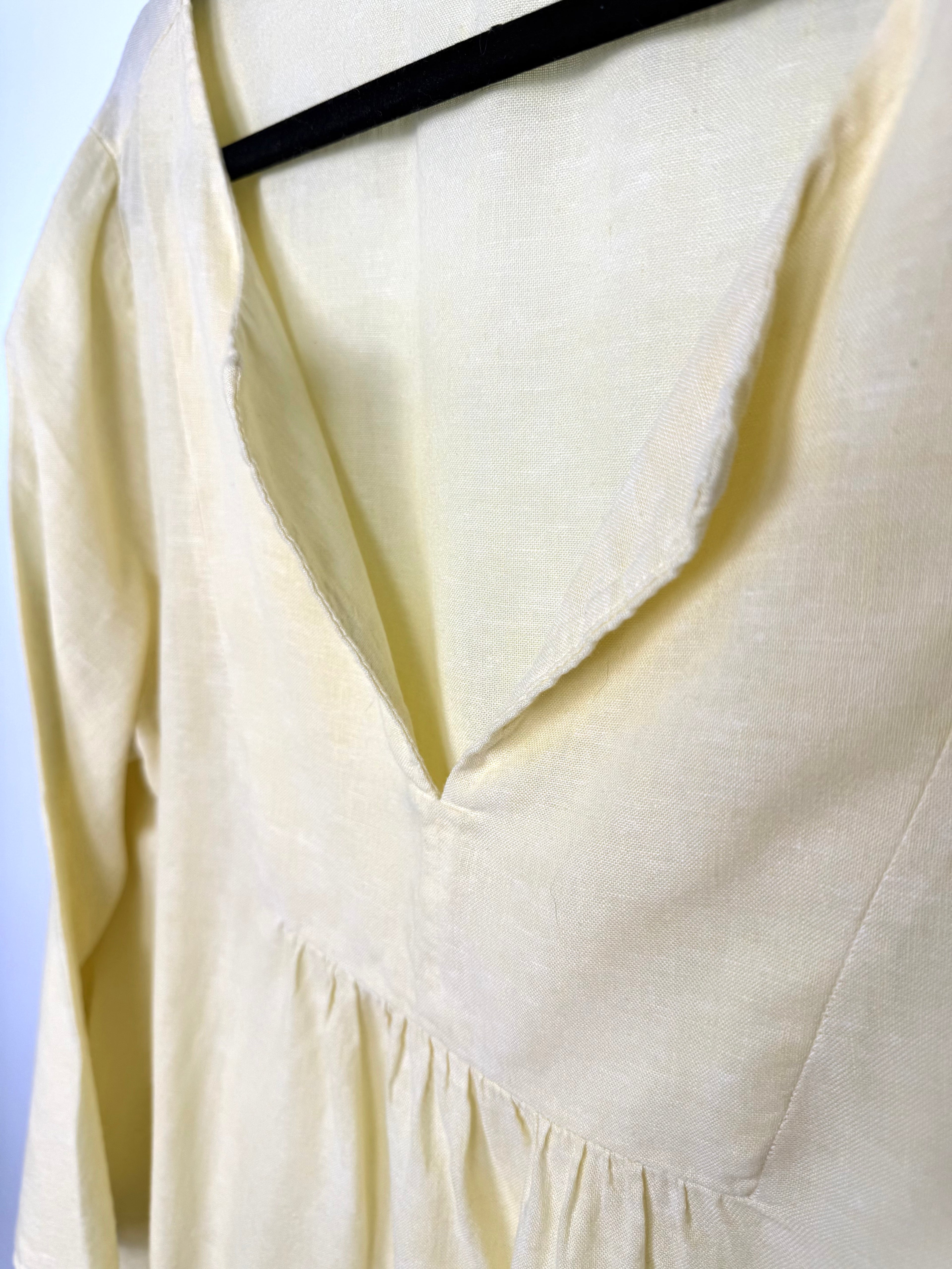 Gap lightweight linen texture women summer top breathable minimalist style showing closeup of neckline