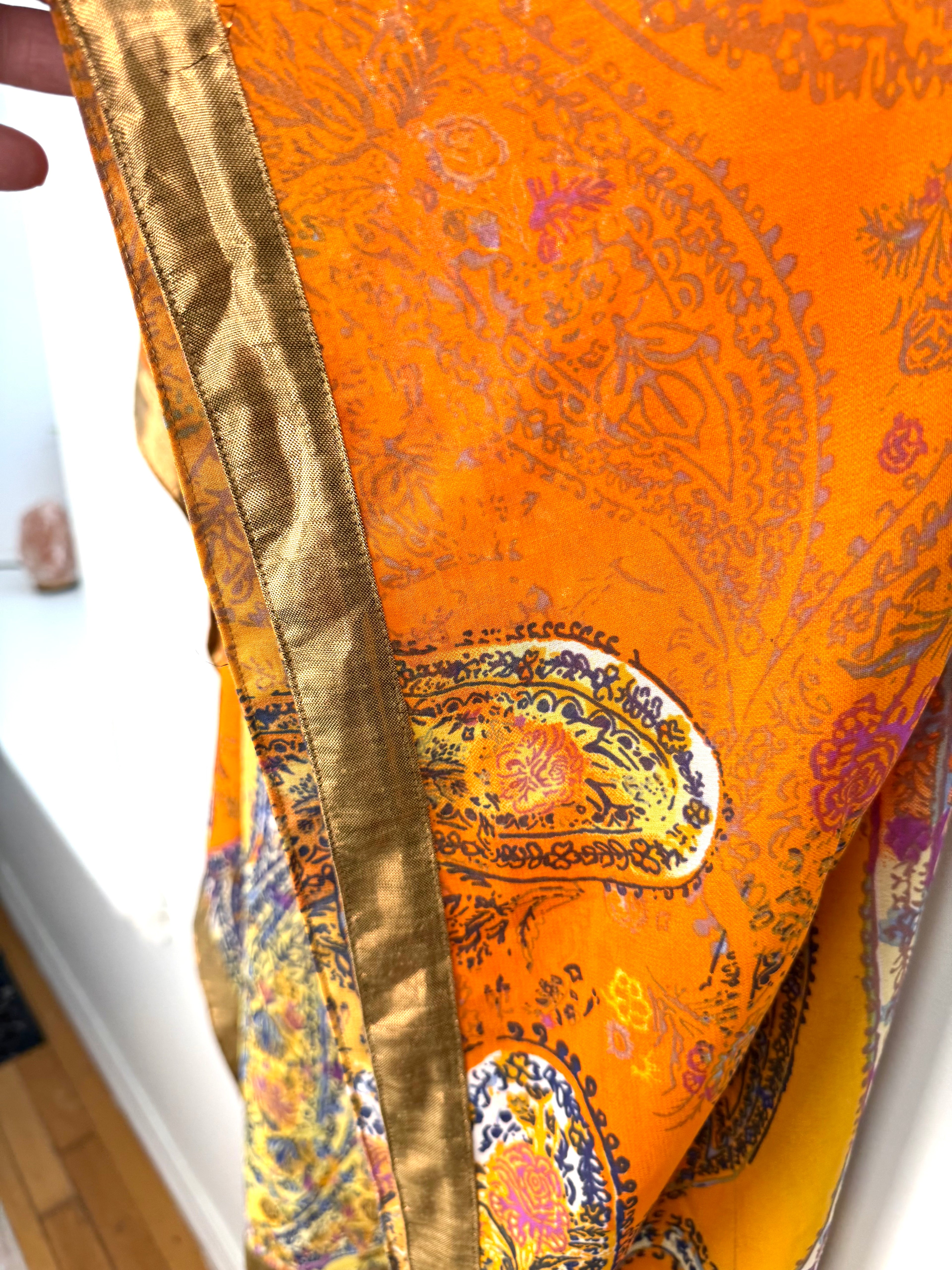 Gold trim on Moroccan style NWT kaftan for resort and beachwear - up close photo of trim at hem