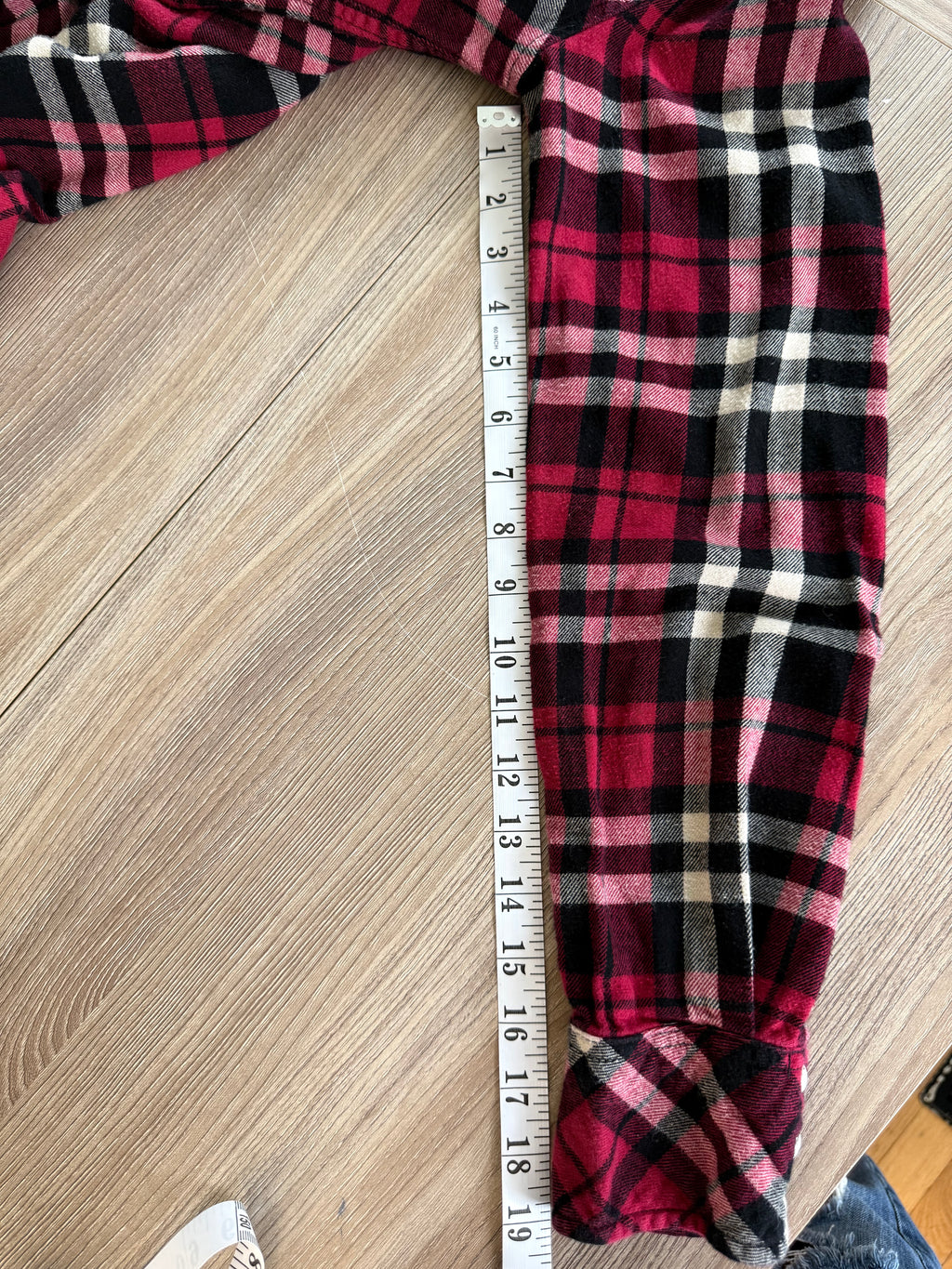 Golden by TNA Women's Red Plaid Flannel Snap Front Shirt | Size Small | 100% Cotton measuring 19" sleeve