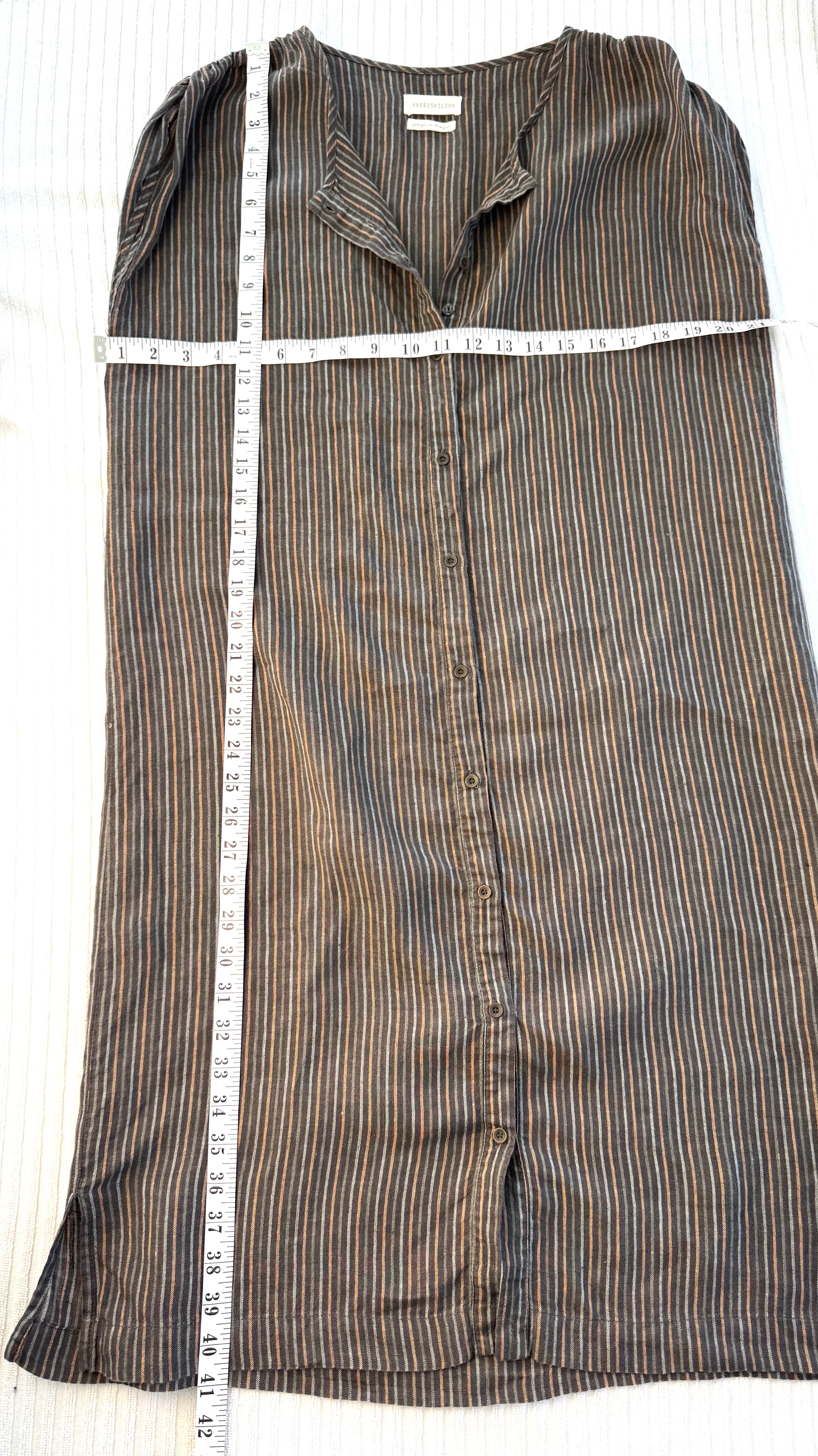 Harris Wilson 100% Linen Stripe Shirt Dress — Made in Portugal | Brown & White Pinstripe | Size 40 (CDN 10/12) at Blue Sparrow Shop measuring 42" bust and 41" shoulder to hem 
