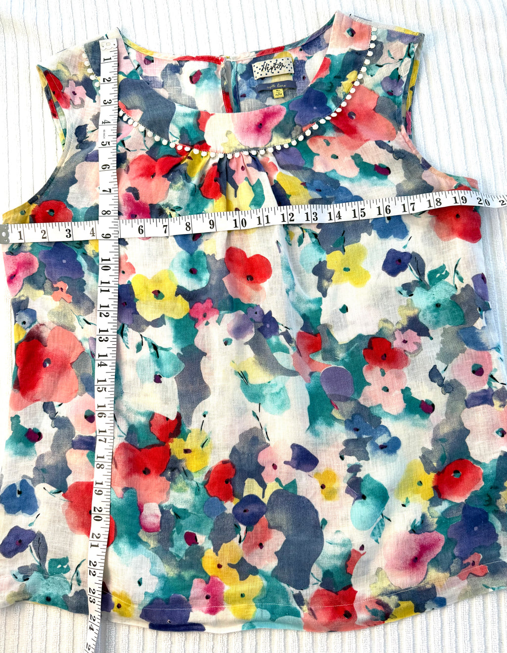 Heyton 100% Linen Watercolour Floral Shell Top — Pom-Pom Neckline | Size 12 at Blue Sparrow Shop  measuring 40" bust and 24" shoulder to hem 