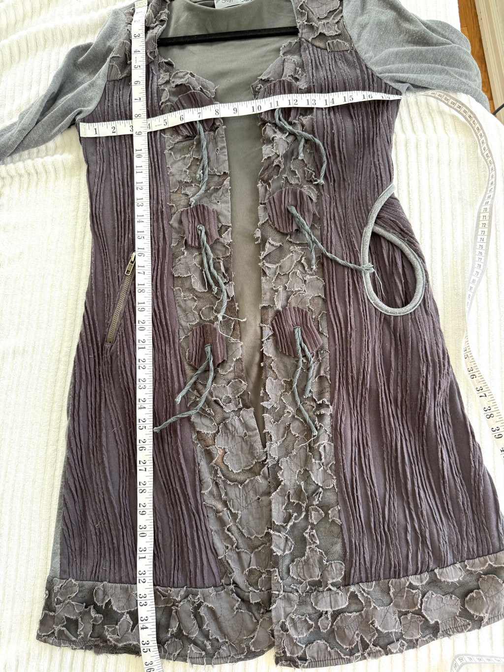 Hypnose Grey Mixed-Media Layered Cardigan | Size S/M measuring 36" bust and 35" length