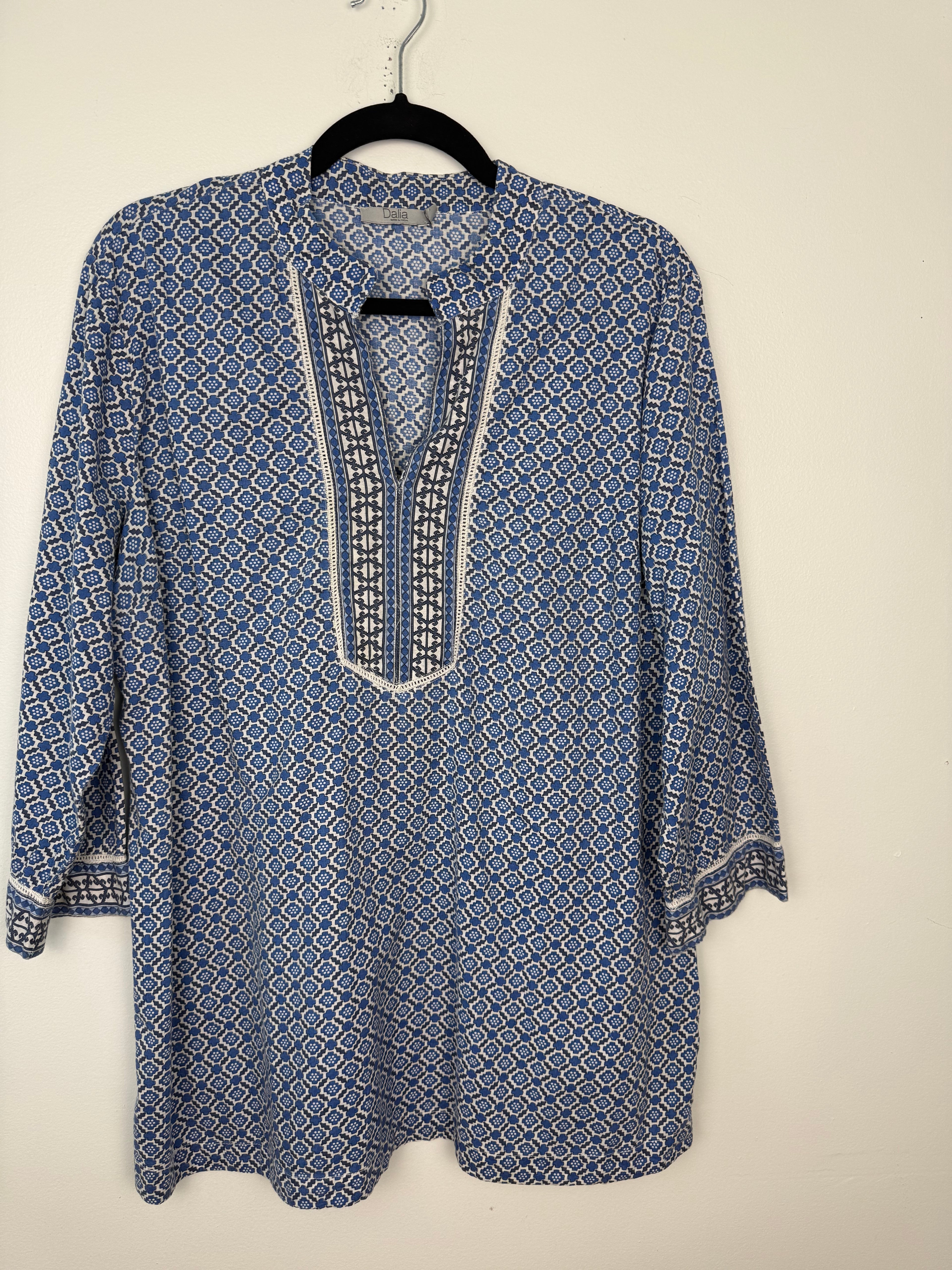 135 Dalia tunic