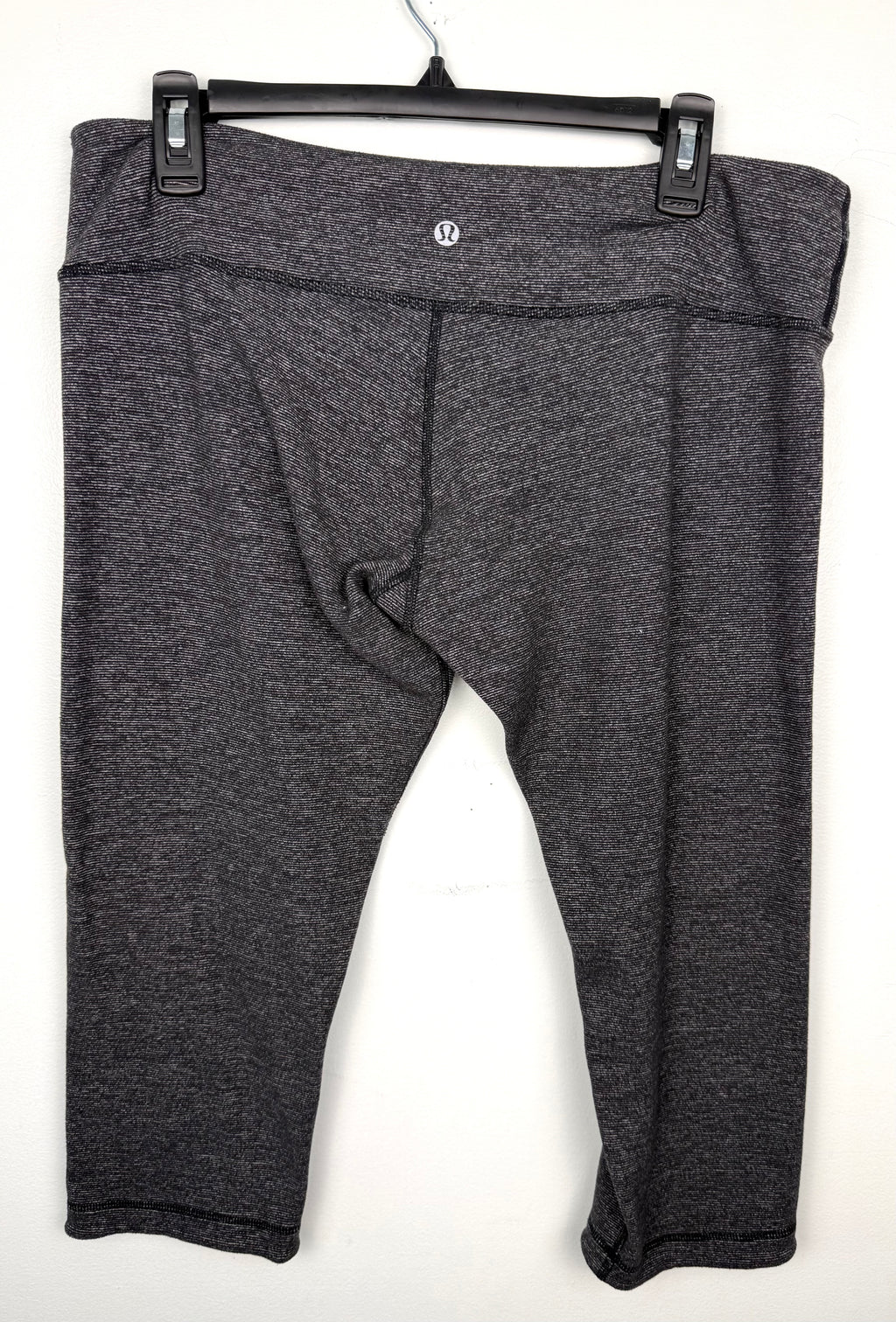 Lululemon Heavier Capri | Size 12