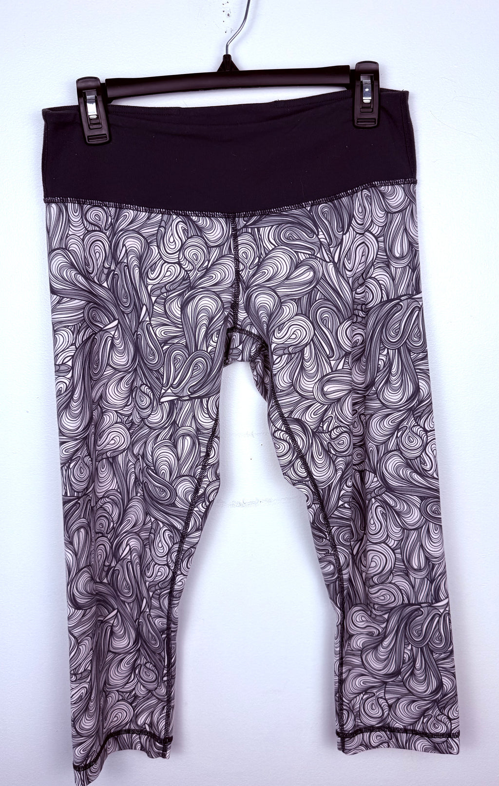 Lululemon Swirl Print Crop Legging | Size 8