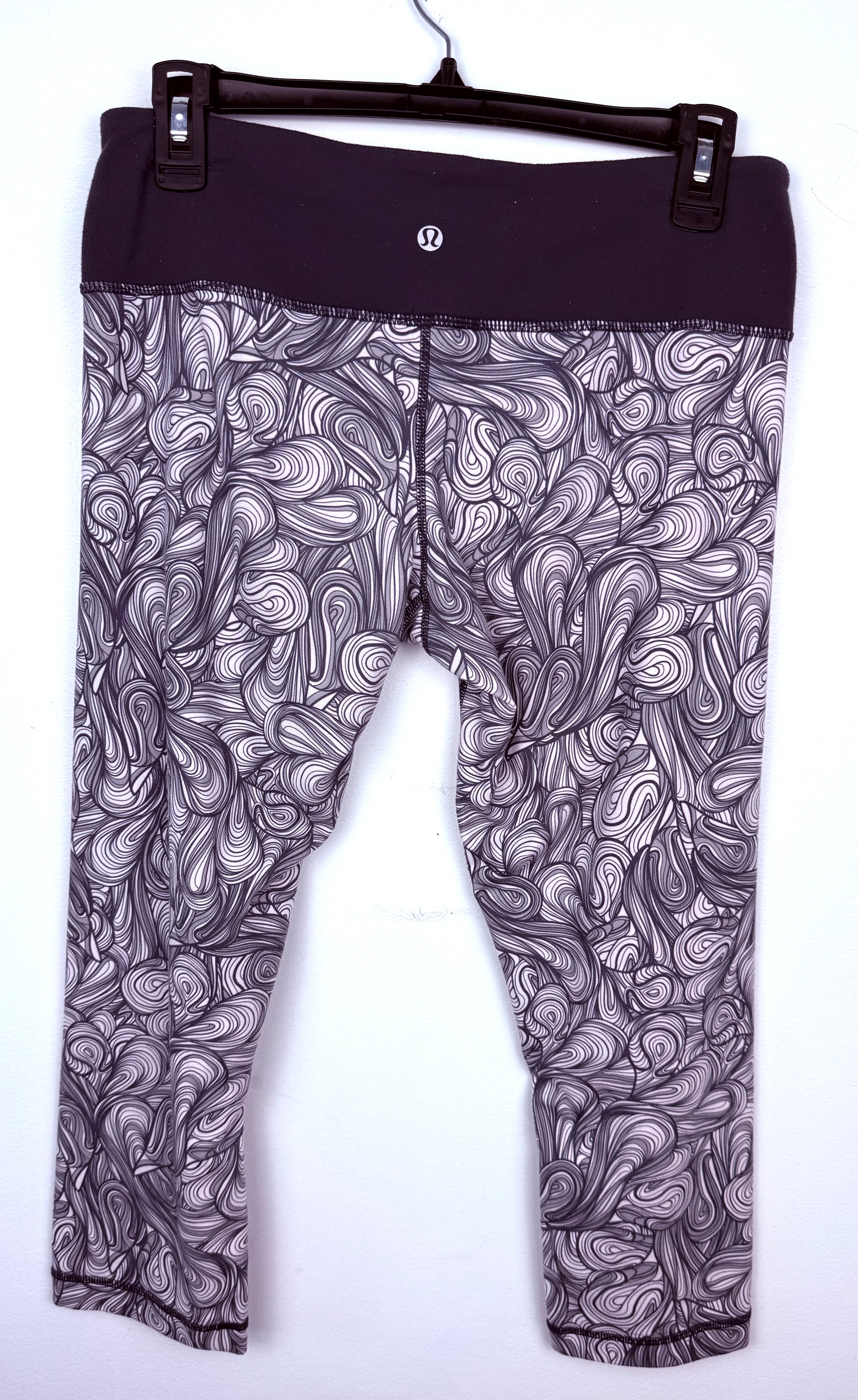 Lululemon Swirl Print Crop Legging | Size 8