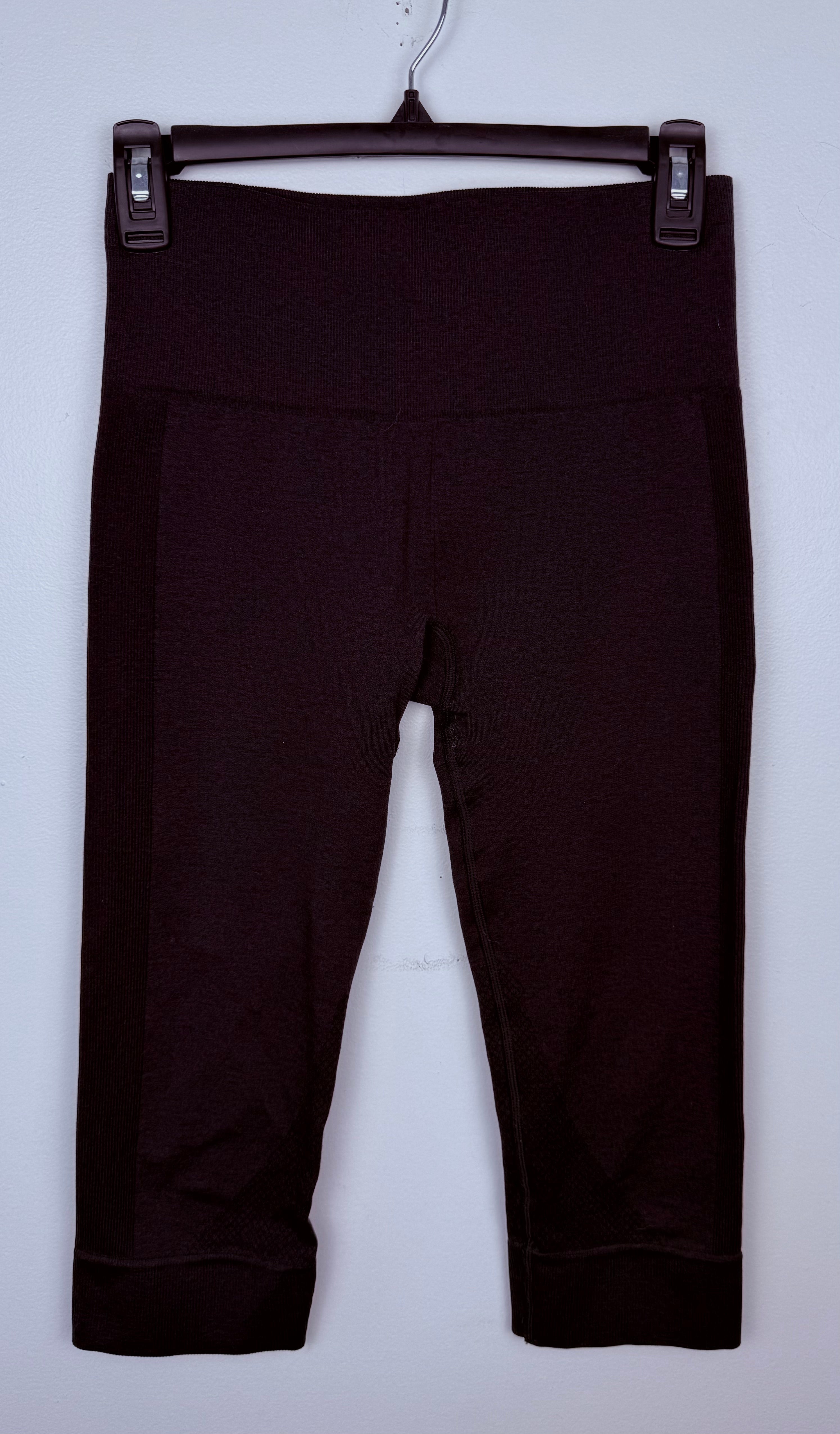 Lululemon Thick Capri Legging | Size 4