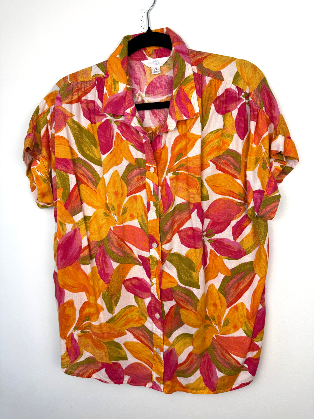 front of Linen Lyocell Blend Time and Tru Tropical Shirt | Size M at Blue Sparrow Shop on hanger
