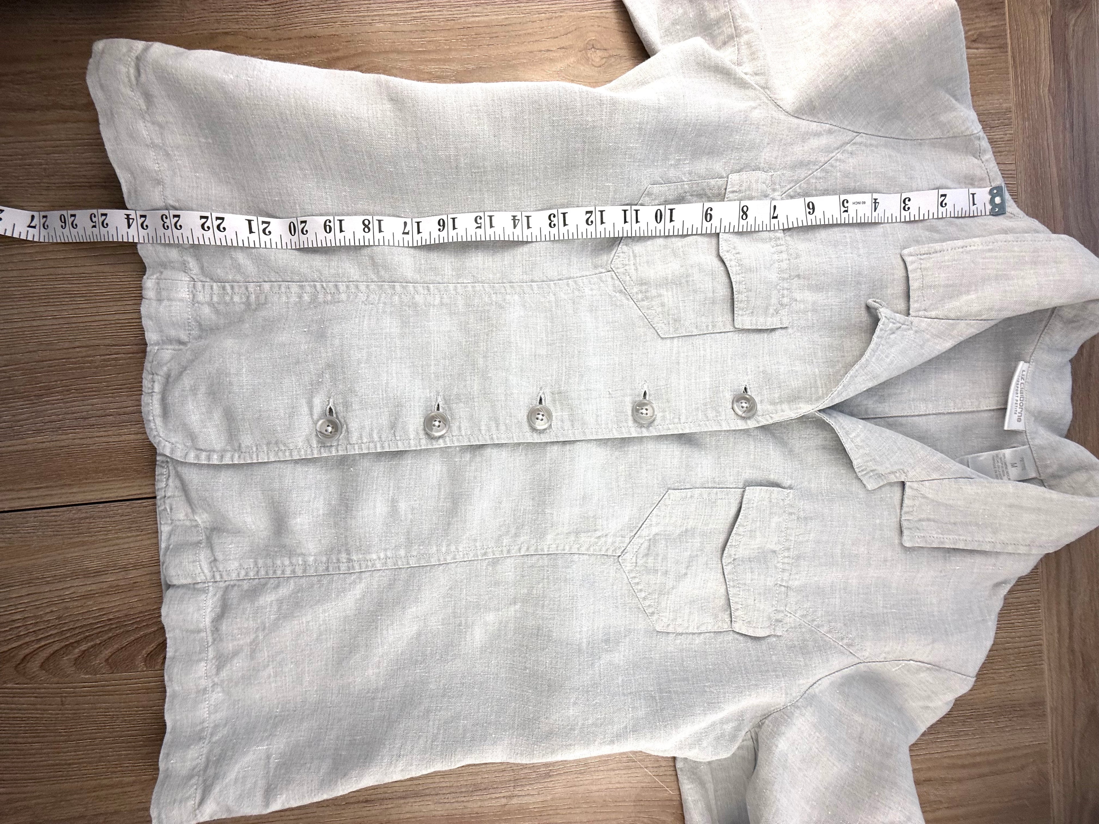 Liz Claiborne 100% linen blazer measuring 24" shoulder to hem 