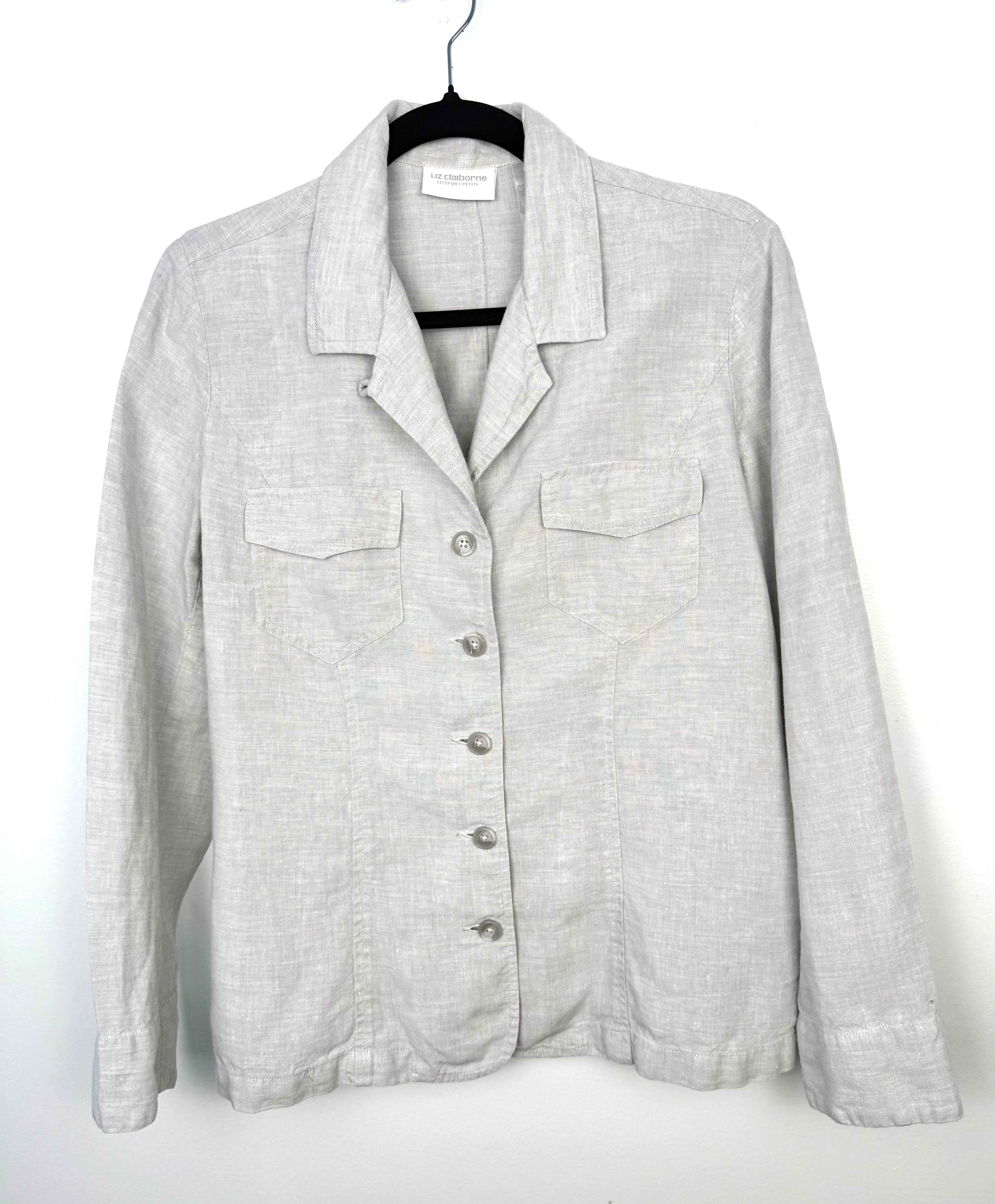 Liz Claiborne 100% linen blazer petite light grey minimalist summer jacket with button front and chest pockets on hanger