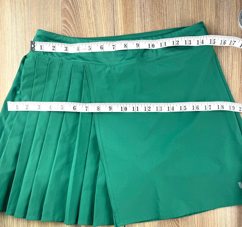 Lole skort measuring 30" waist and 38" hips