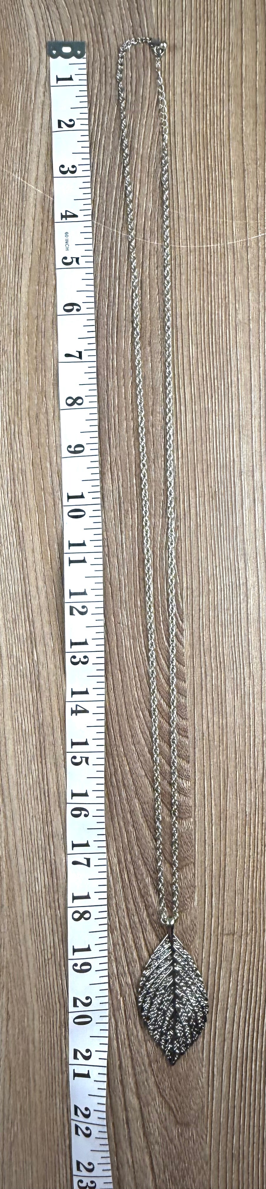 Long Silver Leaf Pendant Necklace measuring approx 21" 