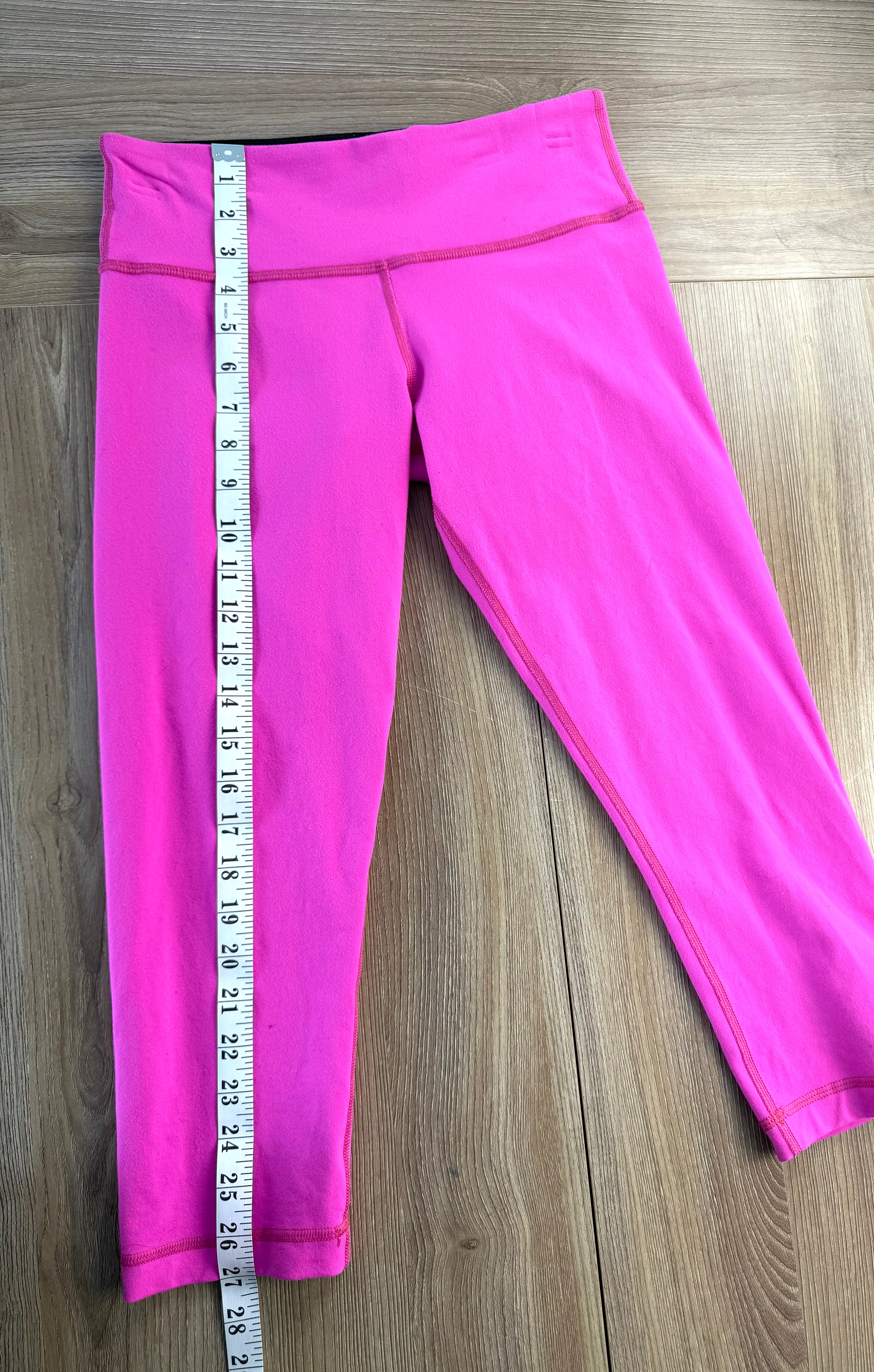 Lululemon cropped pant hot pink size 6 measuring 27" length