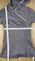 Lululemon grey  zip-up cowl hoodie running jacket back view size 6 thumbhole athletic jacket — Blue Sparrow pre-loved activewear measuring 28" bust and 26" shoulder to hem 