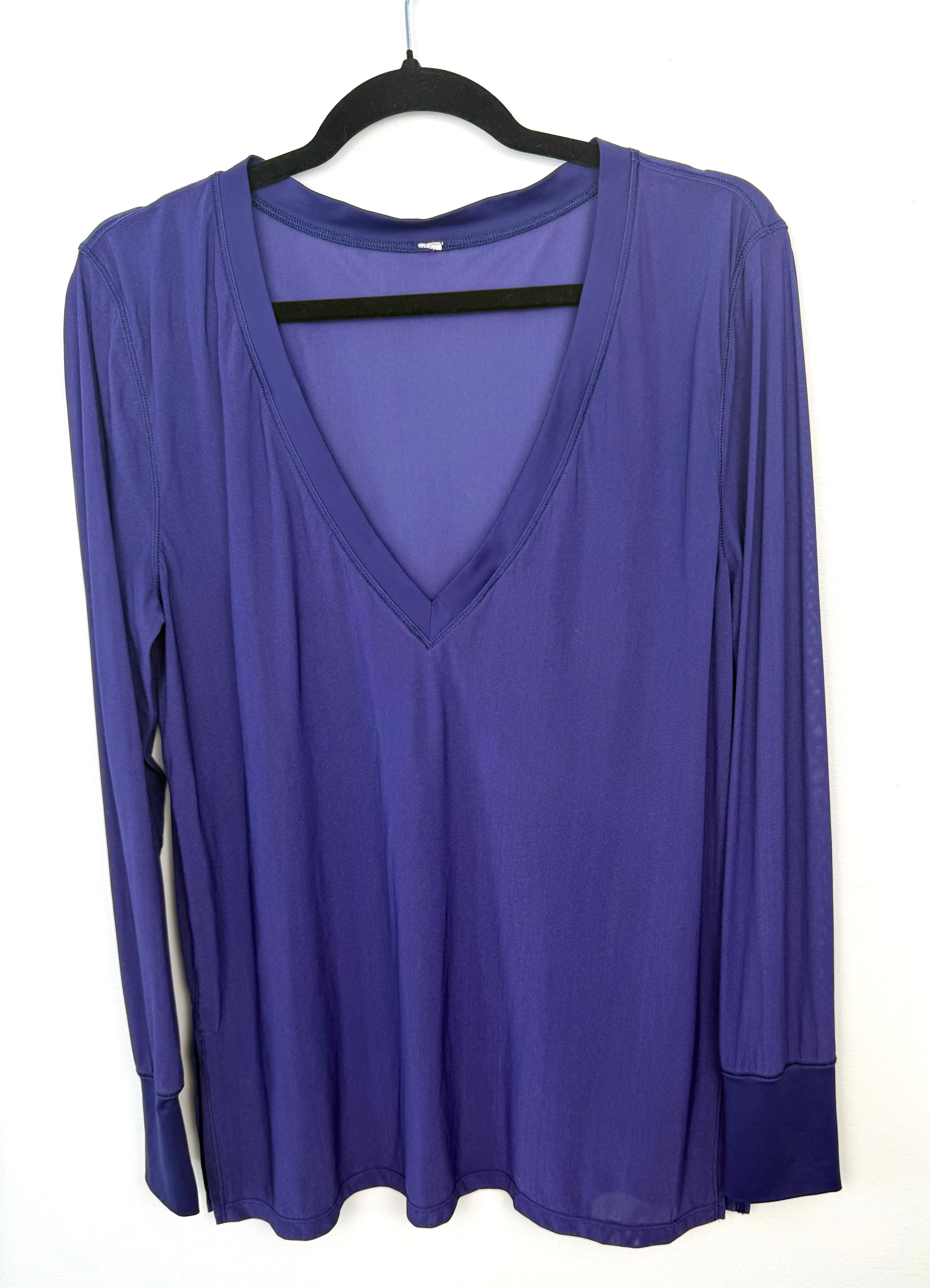 Lululemon purple long sleeve V neck athletic top size 12 front view